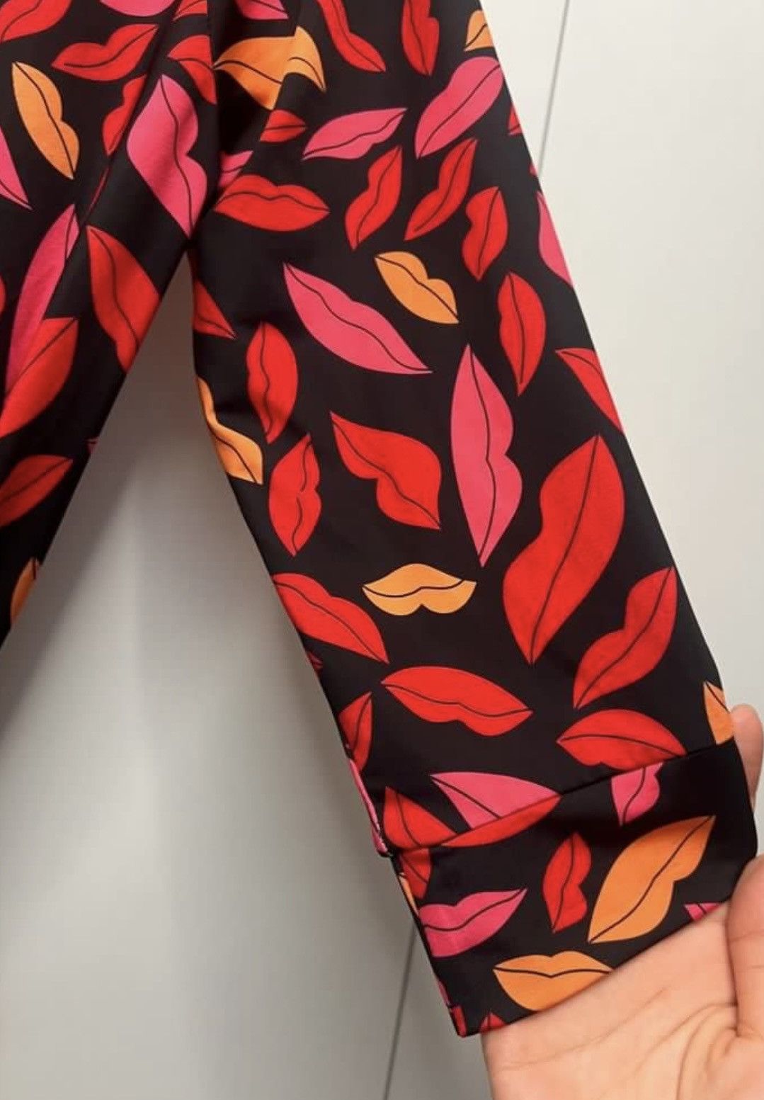 Diane von Furstenberg DVF lips Wrap Dress Size XS / US 0-2 / IT 36-38 - 3 Thumbnail