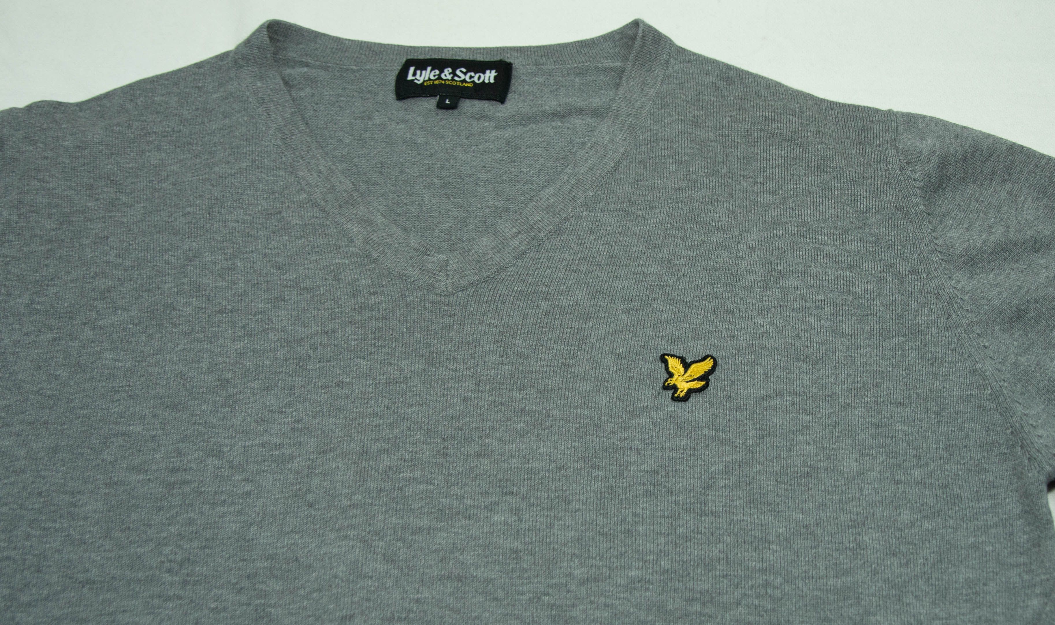 Lyle & Scott LYLE AND SCOTT JUMPER V NECK COTTON SIZE M ( LABEL L) Size US M / EU 48-50 / 2 - 4 Thumbnail
