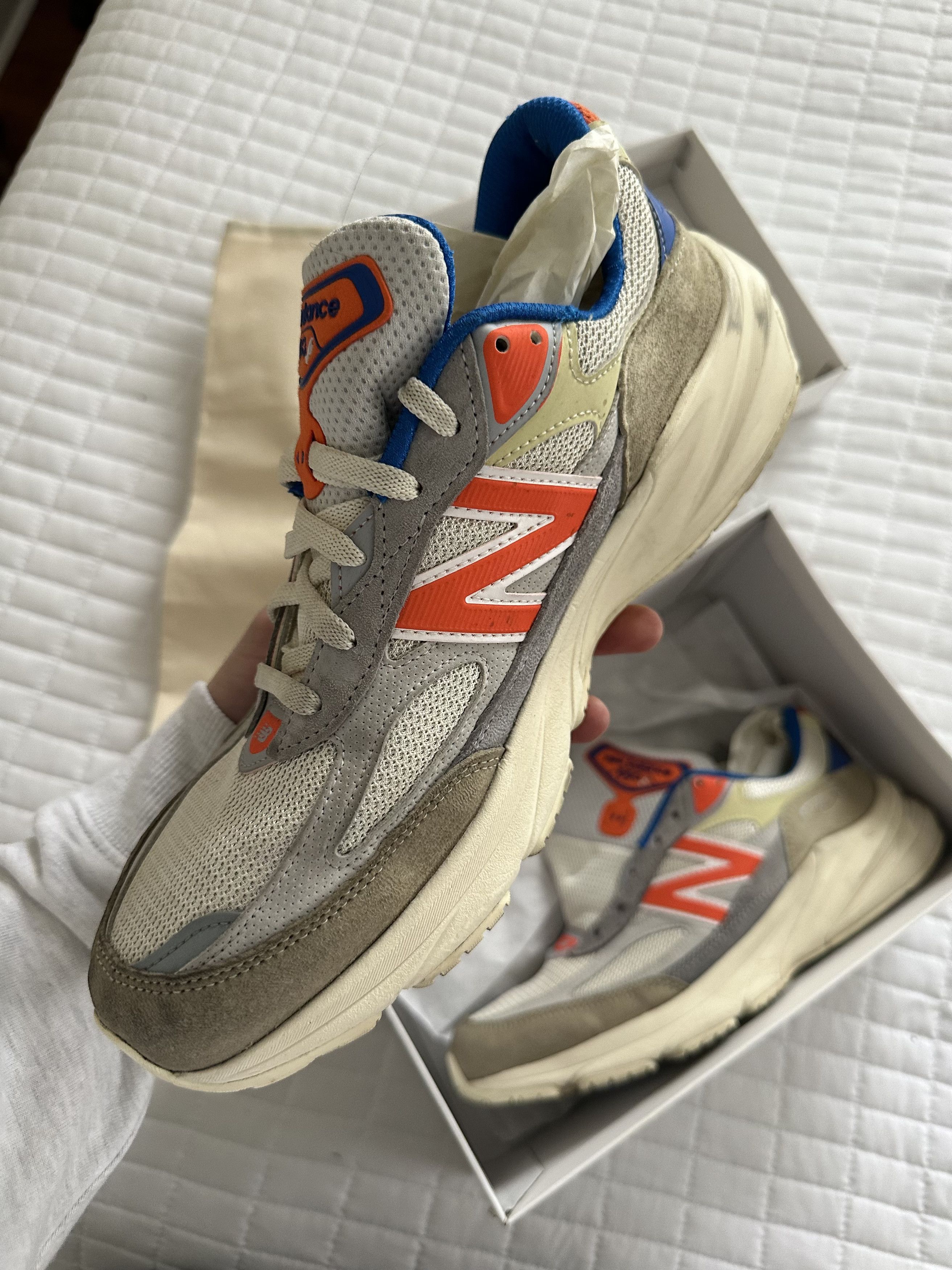 Kith × New Balance New Balance Kith x Madison Square Garden 990v6 NY KNICKS Size US 11.5 / EU 44-45 - 6 Thumbnail