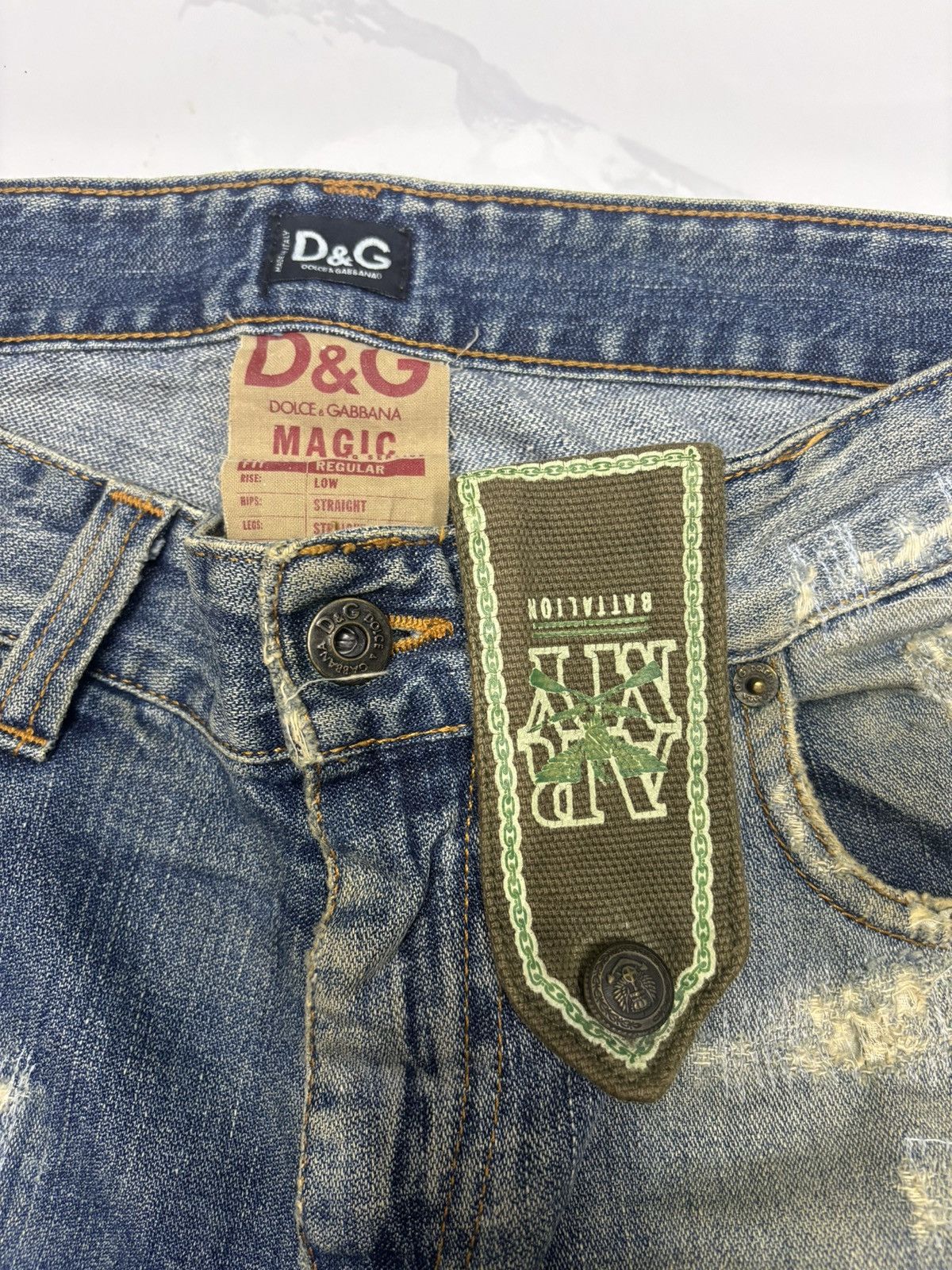 Dolce & Gabbana × If Six Was Nine × Le Grande Bleu (L.G.B.) 🐎 DOLCE & GABBANA ARMY BATTALION DISTRESSED DENIM JEANS Size US 34 / EU 50 - 10 Thumbnail