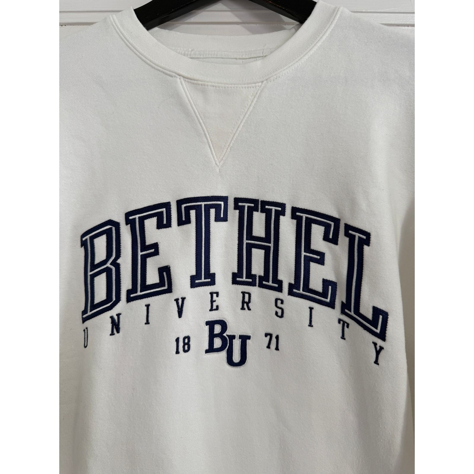 Gear for Sports Bethel University Royals Stitched Crewneck Sweatshirt Size M Size US M / EU 48-50 / 2 - 2 Thumbnail