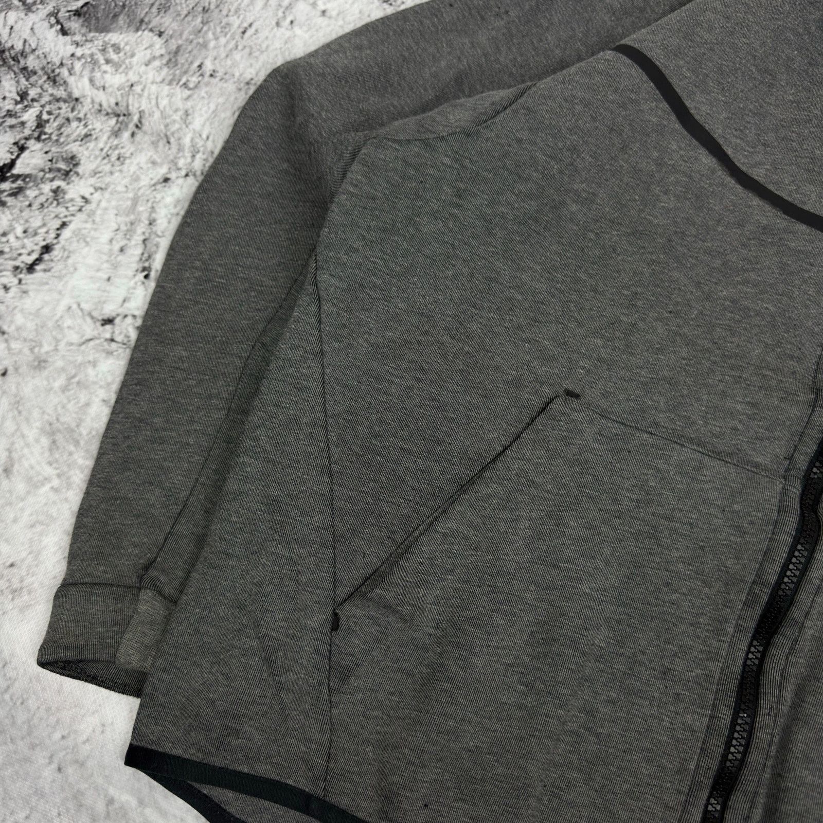 Nike Nike Tech Fleece Windrunner Men's Gray Cotton Hoodie Large Size US L / EU 52-54 / 3 - 6 Thumbnail