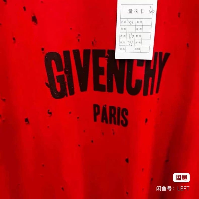 Other Givenchy Red short-sleeved T-shirt with small rips Size US XS / EU 42 / 0 - 3 Thumbnail