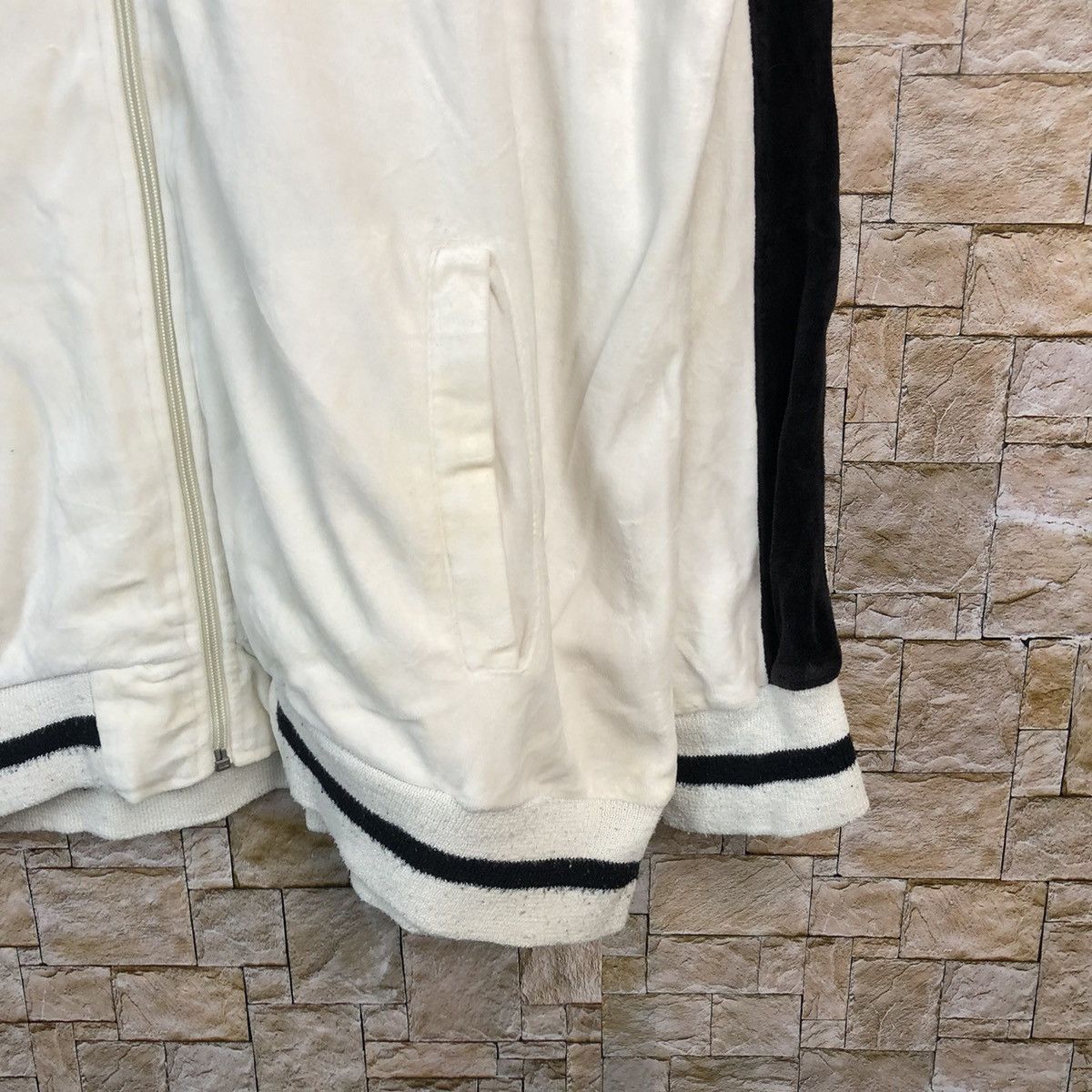Edition Japan Defective Struct double dragon japan White sweater #A674 Size US XL / EU 56 / 4 - 8 Thumbnail