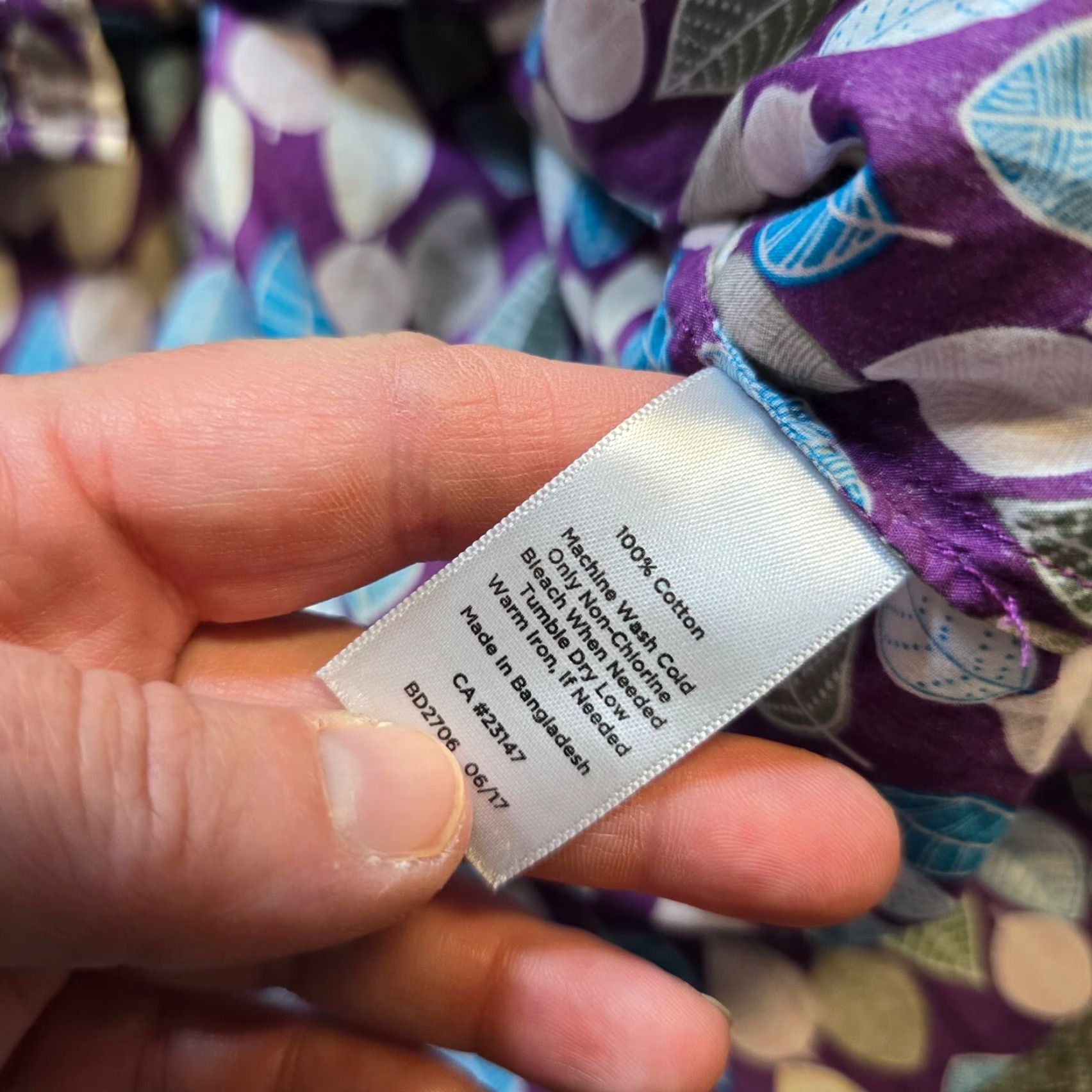 Talbots Talbots Top Women XL Purple Blue Leaves Floral Button Long Sleeve Casual Career Shirt Women XL Purple Floral Button Front Catseyes? Size XL / US 12-14 / IT 48-50 - 6 Thumbnail