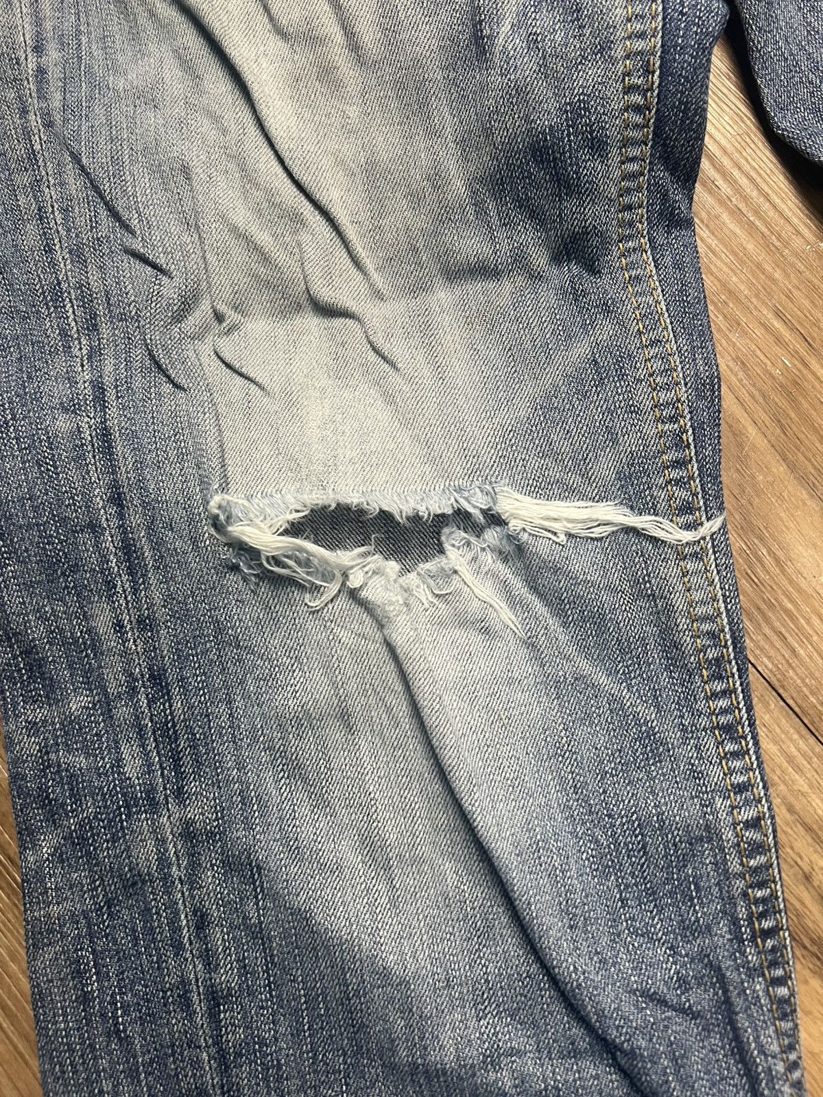 Japanese Brand Quadro Japan Made Distressed Stretch Denim Jeans (43) Size US 33 - 6 Thumbnail
