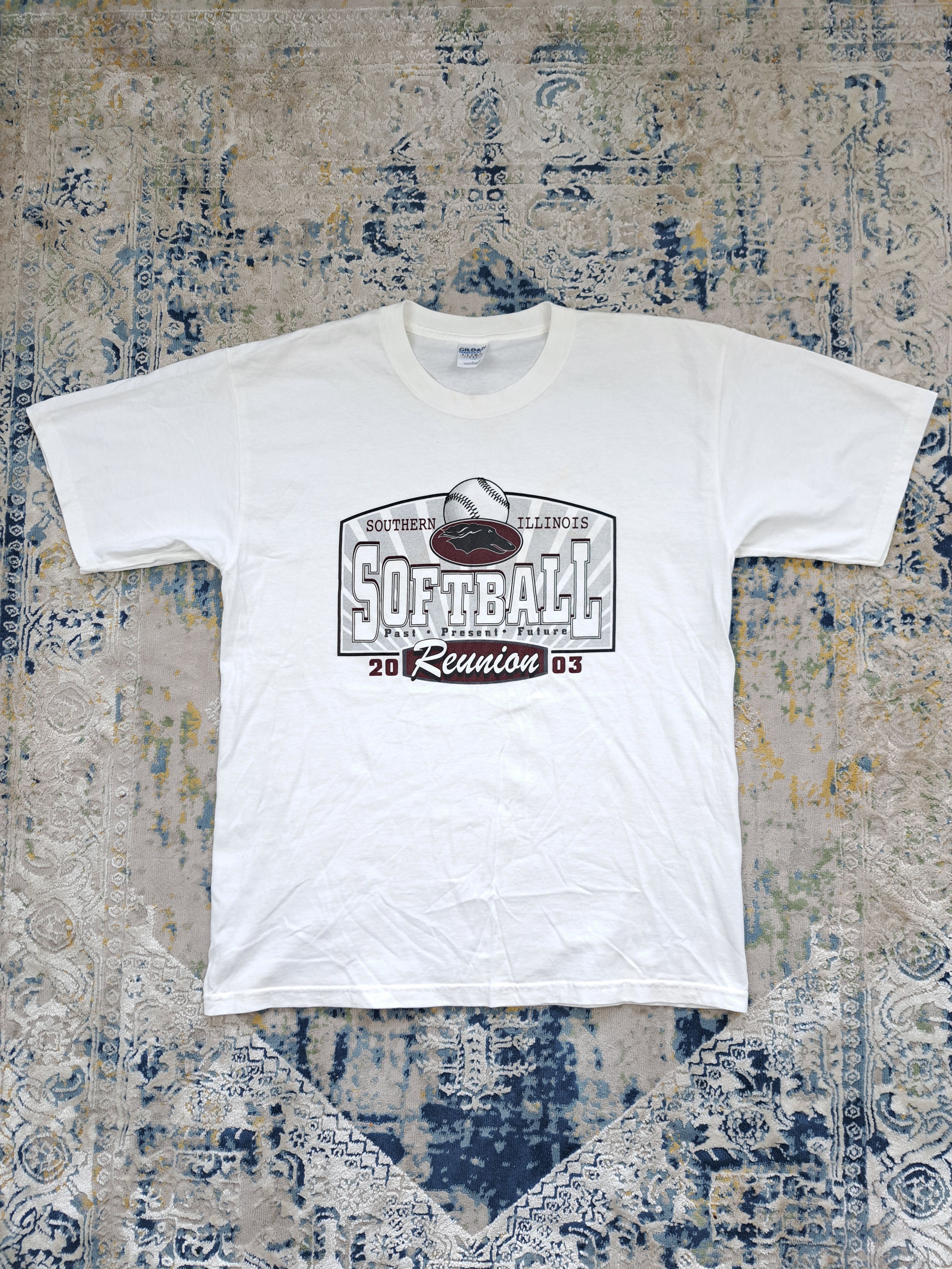 Vintage VTG 2003 Softball Tee College Baseball 00s y2k Streetwear Size US L / EU 52-54 / 3 - 1 Thumbnail