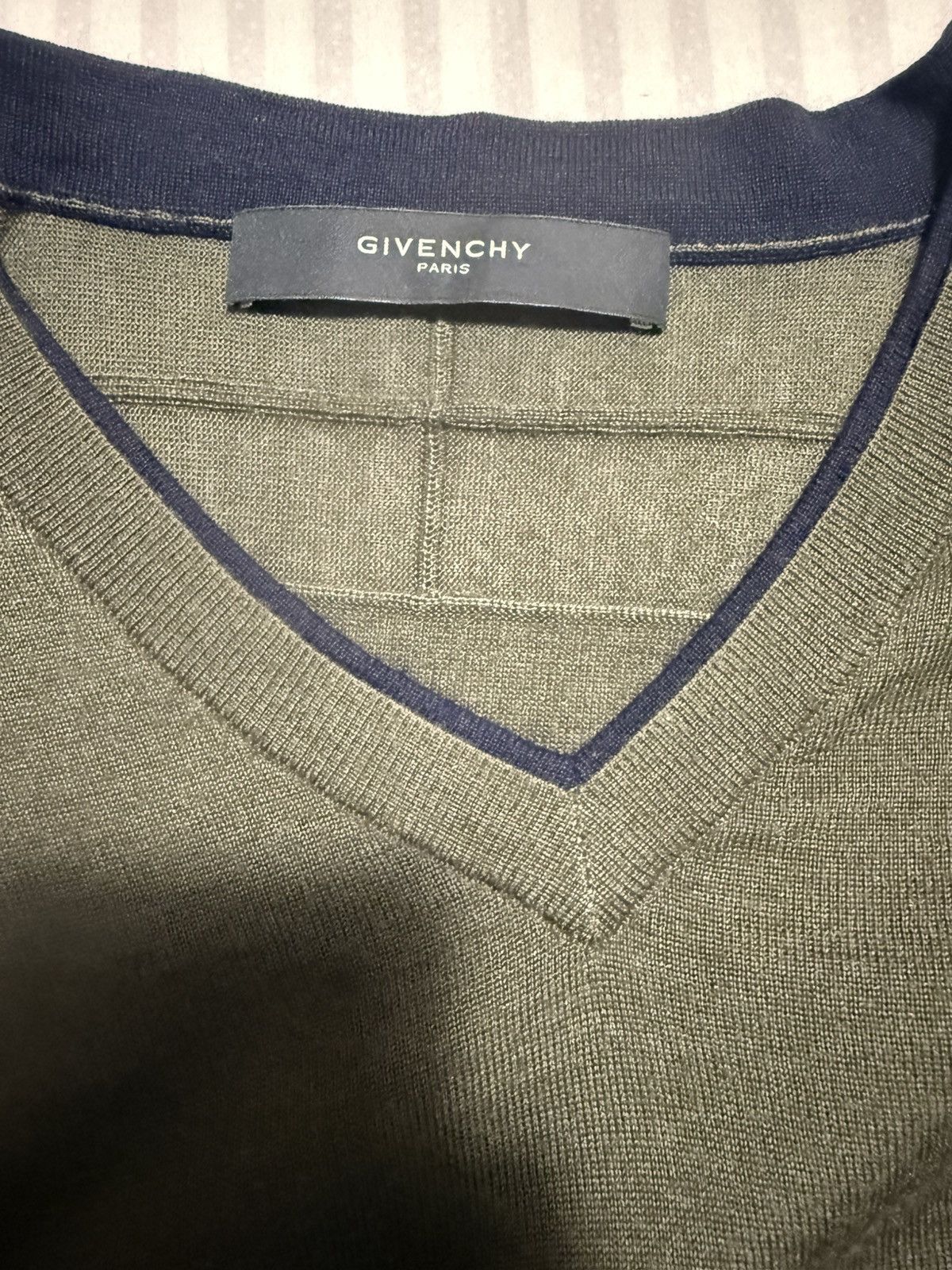 Givenchy Givenchy green wool/silk jumper Size US L / EU 52-54 / 3 - 3 Thumbnail