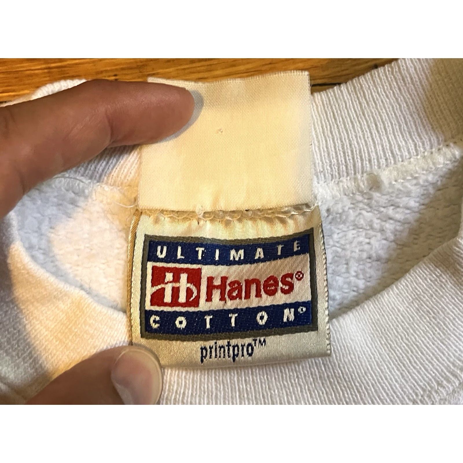 Hanes VINTAGE Hanes Sweatshirt Men 2XL White Tigers Las Vegas Cowboy City Graphic Print 90s Pullover Crew Neck Size US XXL / EU 58 / 5 - 4 Thumbnail