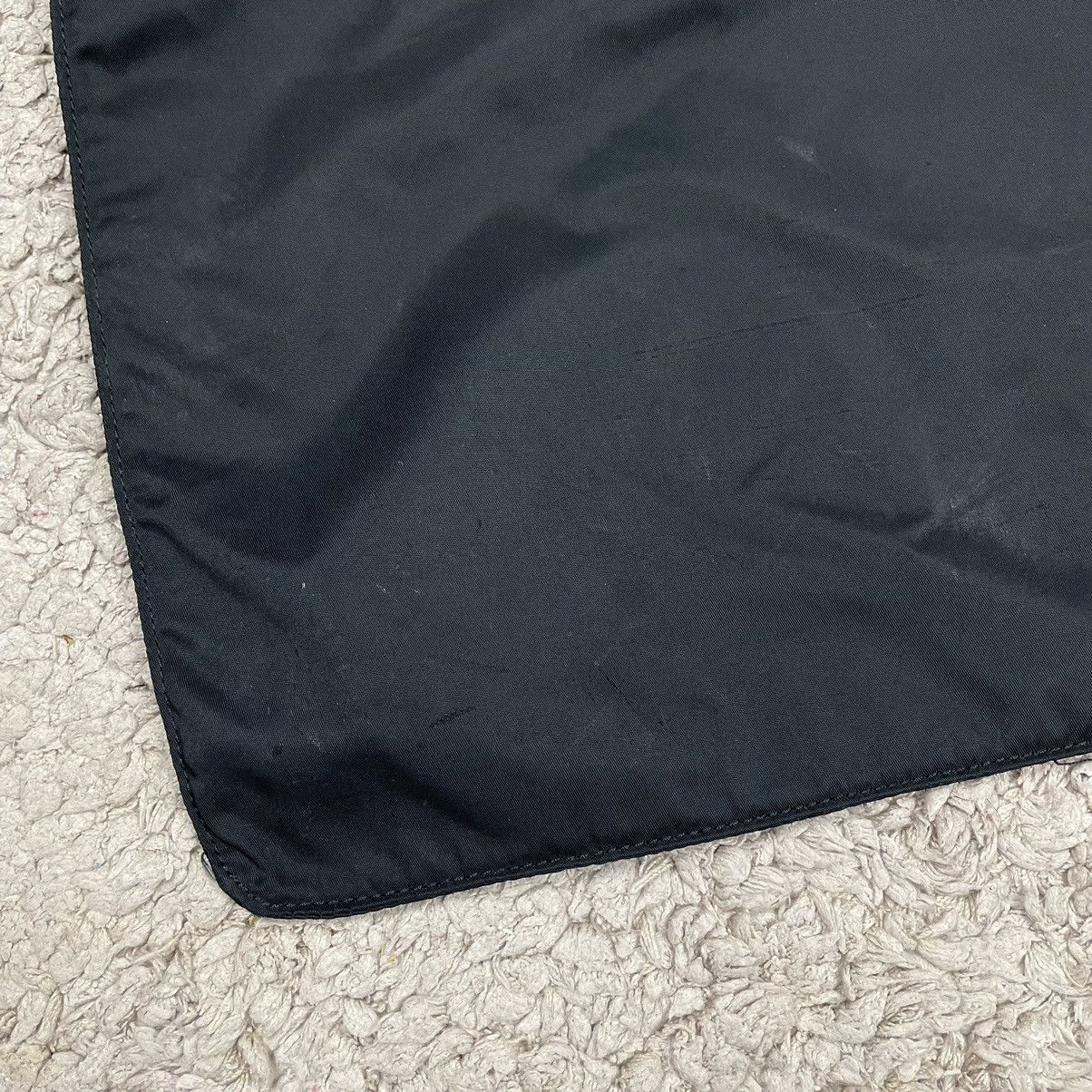 Prada × Vintage Vintage Prada Nylon Bag Size ONE SIZE - 13 Thumbnail