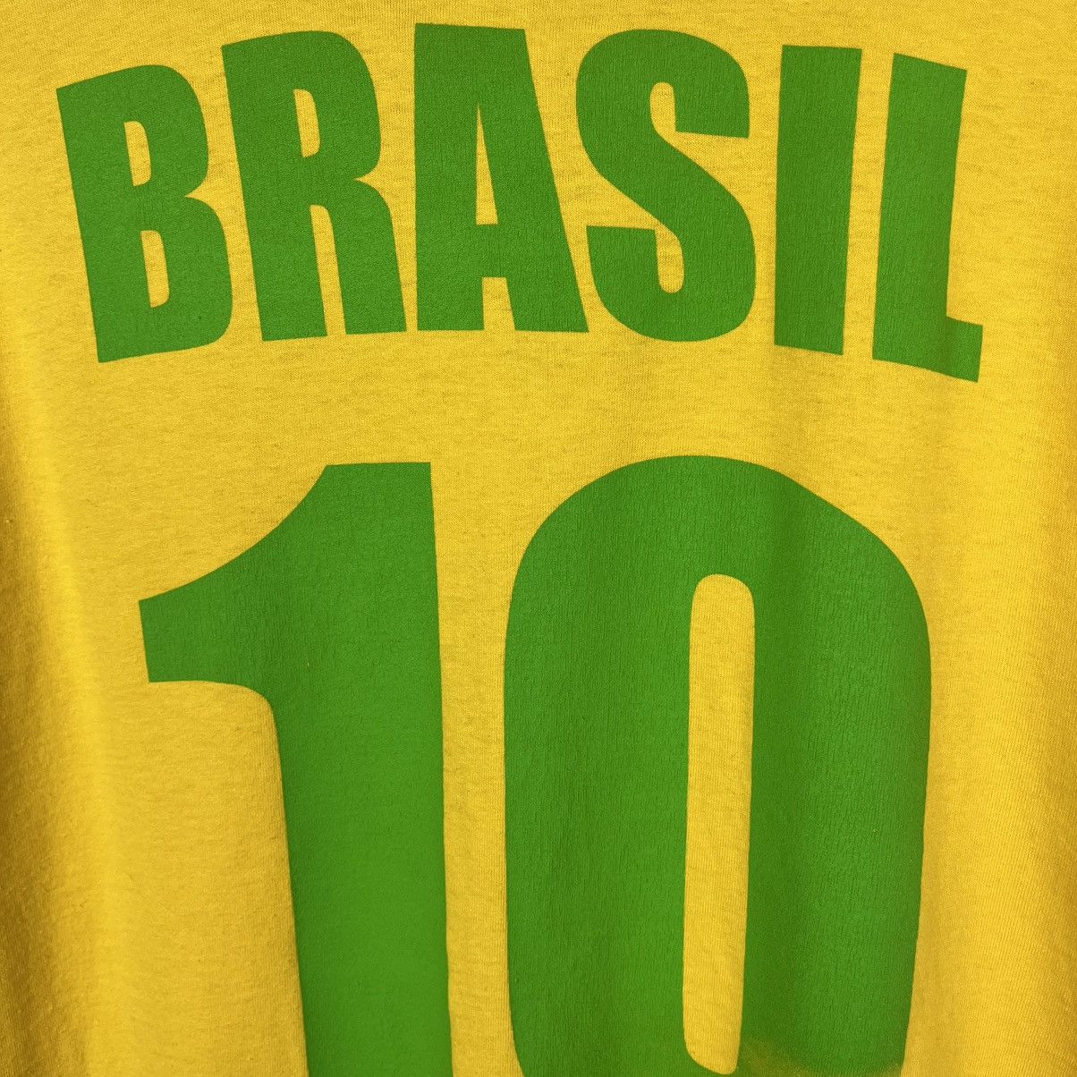 Vintage Vintage Brazil 10 True football fans Humor y2k weed tee 90’s Size US S / EU 44-46 / 1 - 19 Thumbnail