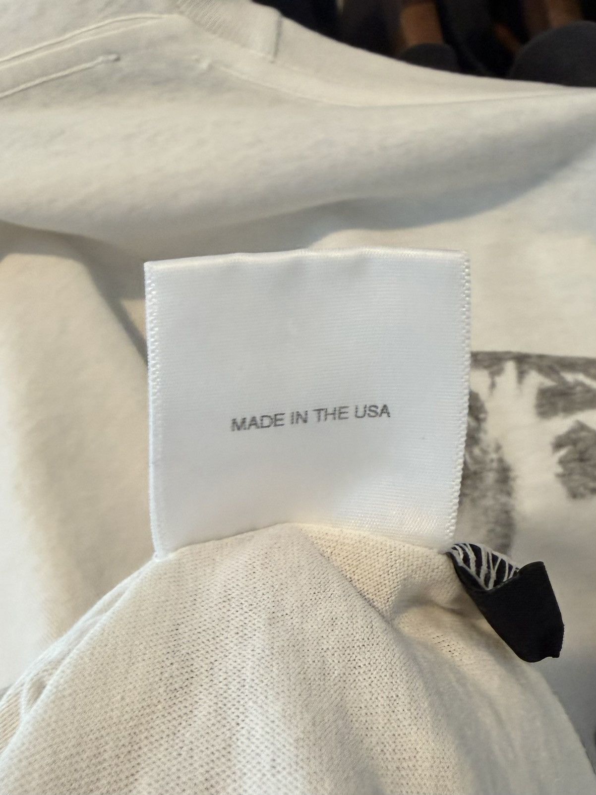 Other Gallery Hills Summer Affair Art Basel Tee Size US L / EU 52-54 / 3 - 6 Thumbnail