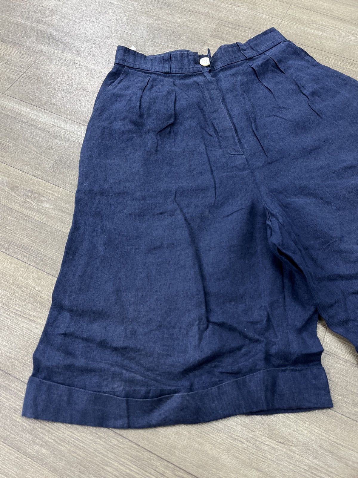 Givenchy Vintage Live Givenchy Cotton Blue Short Pants Size US 27 - 2 Thumbnail