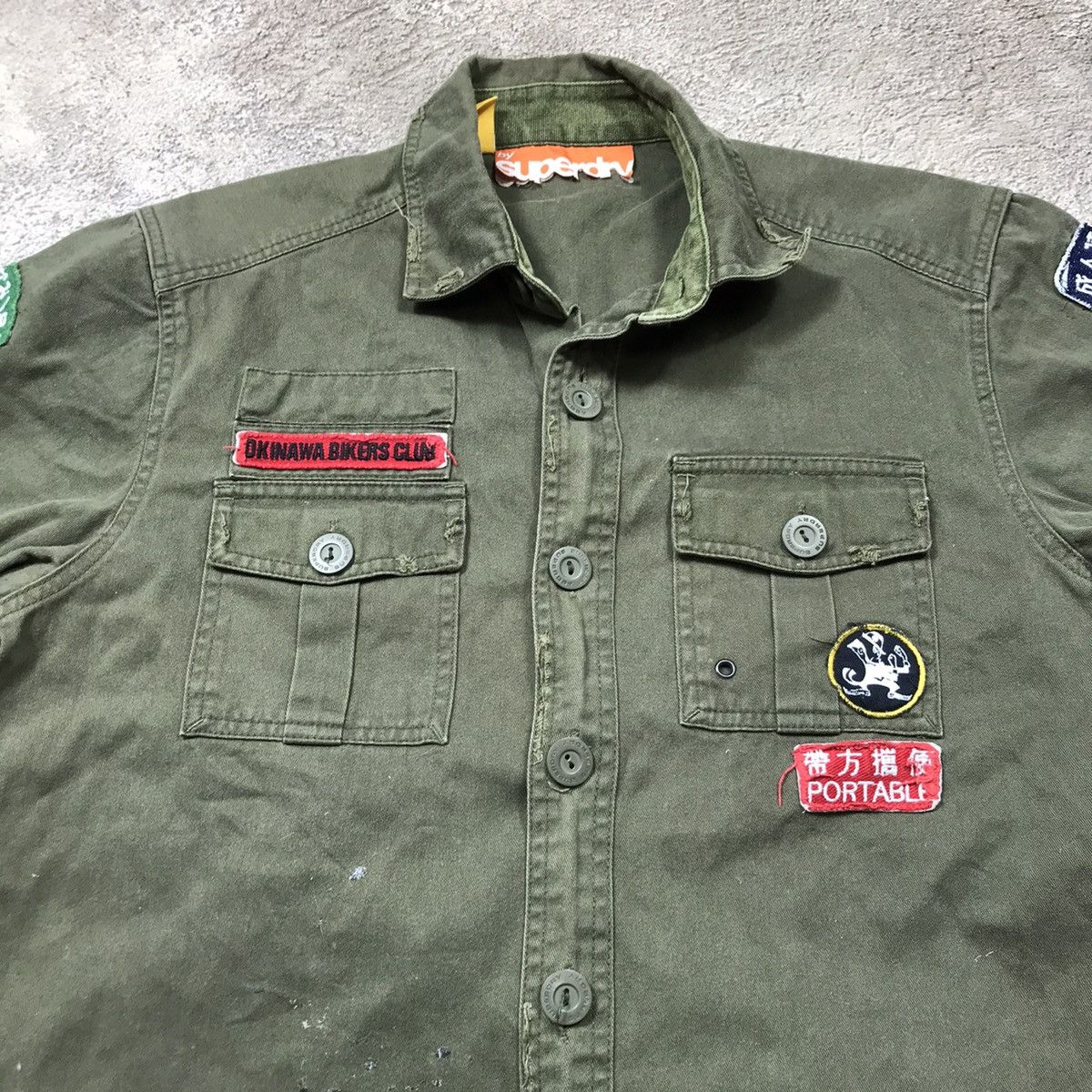 Vintage Vintage Superdry Military Shirt Faded Olive Streetwear Y2K L Size US L / EU 52-54 / 3 - 3 Thumbnail