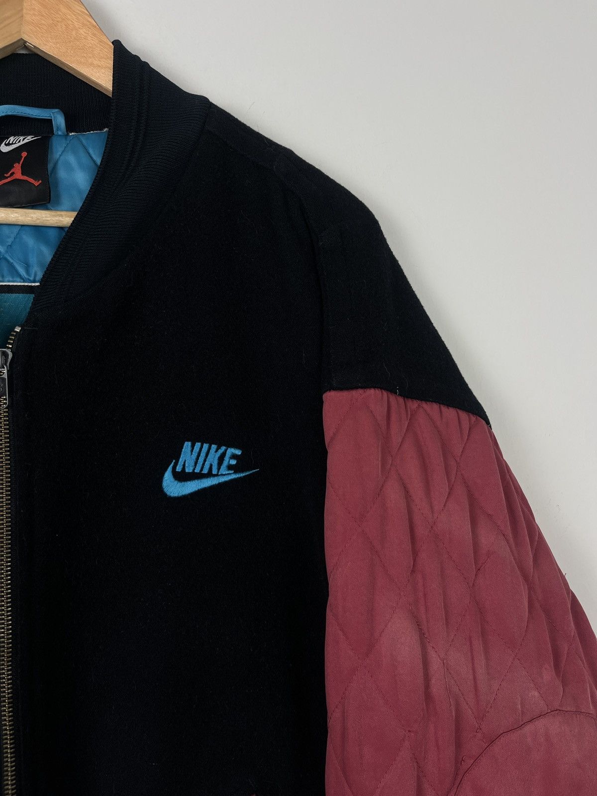 Jordan Brand Vintage 90s Nike Air Jordan Flight Bomber Jacket - Big Logo Size US L / EU 52-54 / 3 - 9 Thumbnail