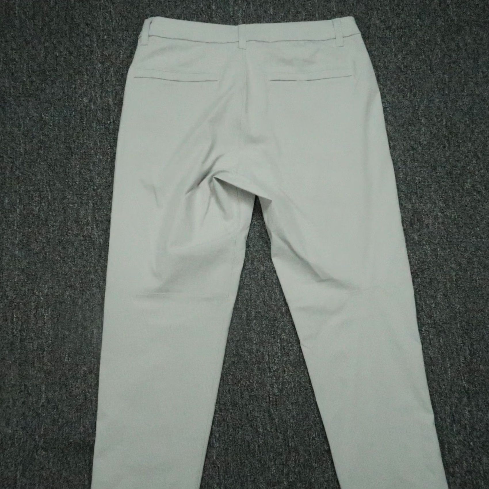 Lululemon Lululemon Pants Mens 32 Gray Men 32x32 Commission Slim Fit Ventlight Zip Pocket Size US 32 / EU 48 - 5 Thumbnail