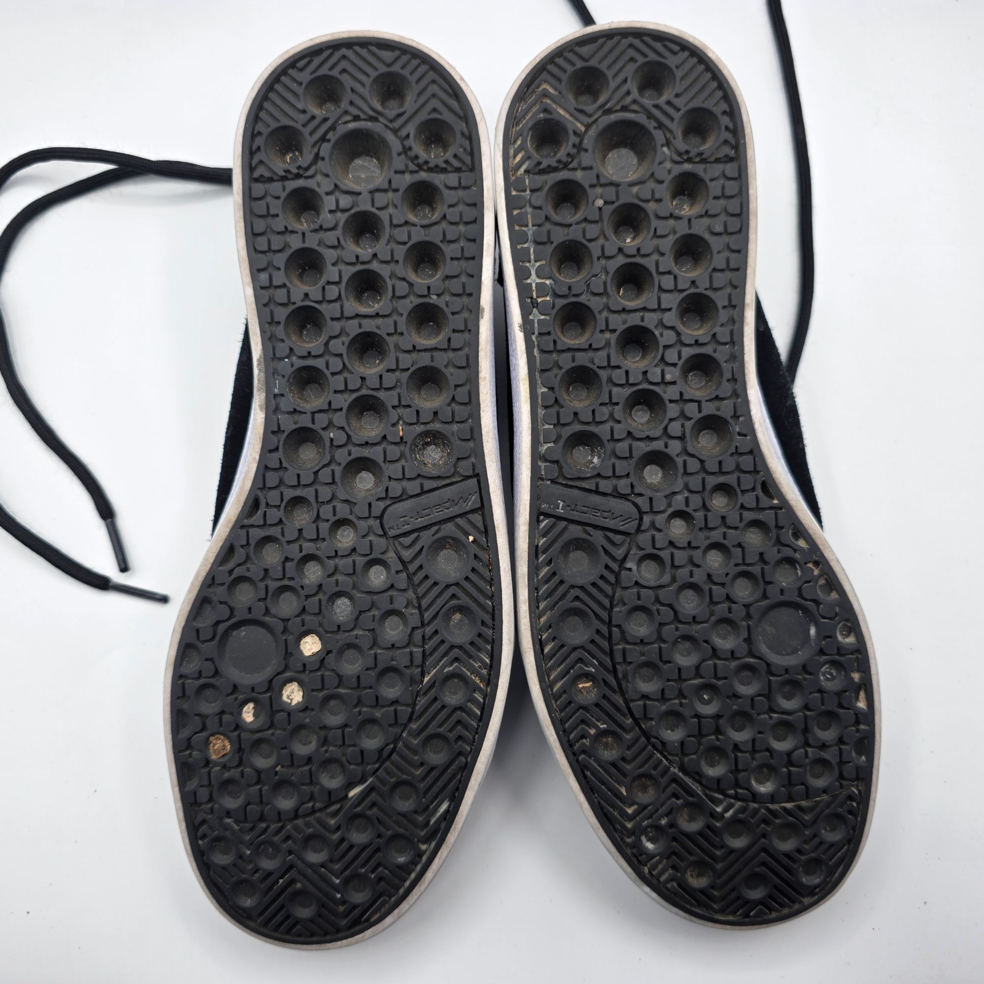 DC DC Shoes Hyde S Mens Size 6.5 Black Sneaker Shoes Casual Ska Size US 6.5 / EU 39-40 - 8 Thumbnail