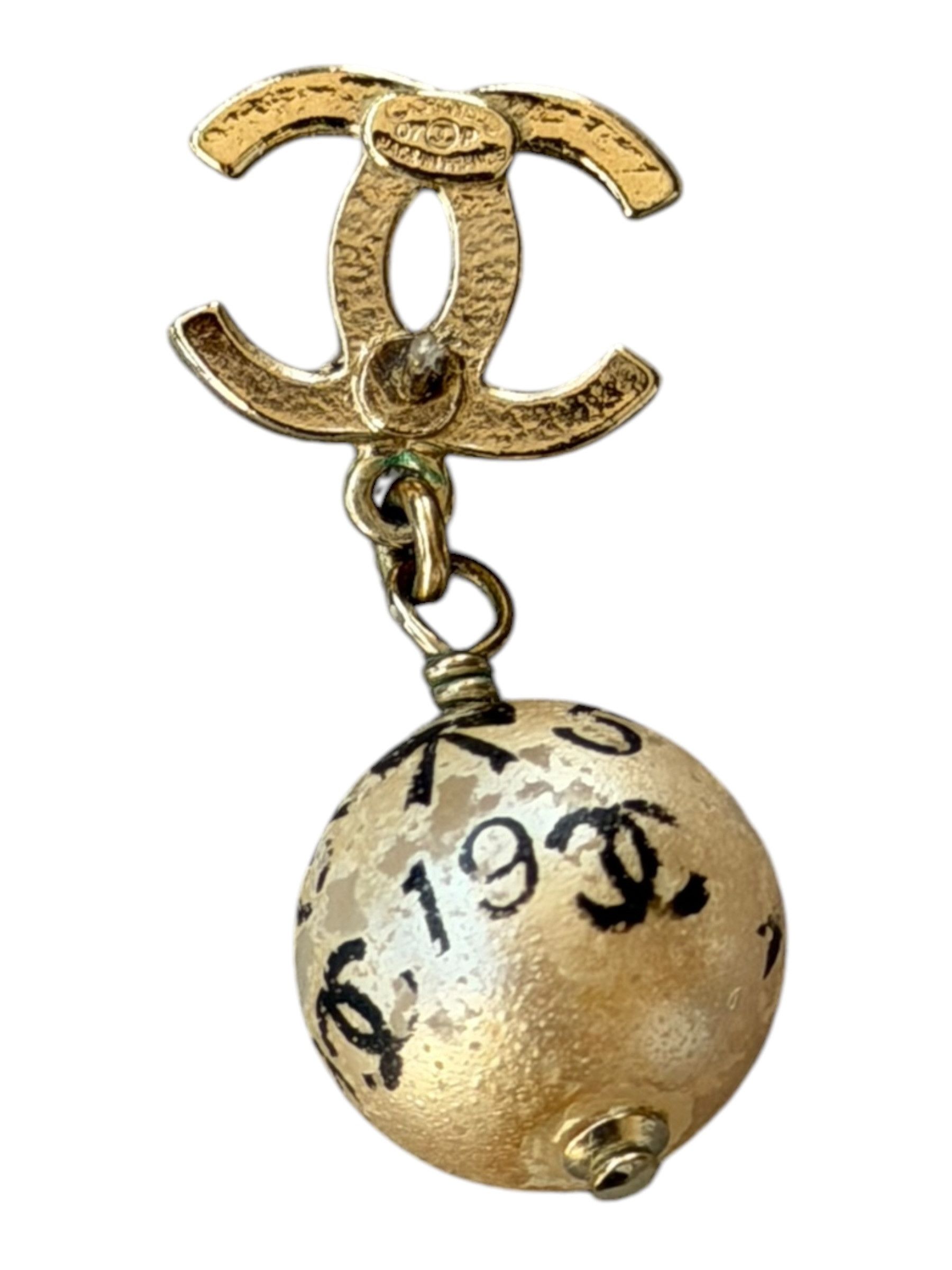 Chanel Chanel Gold & Black CC Logo Faux Pearl Earrings Size ONE SIZE - 2 Thumbnail