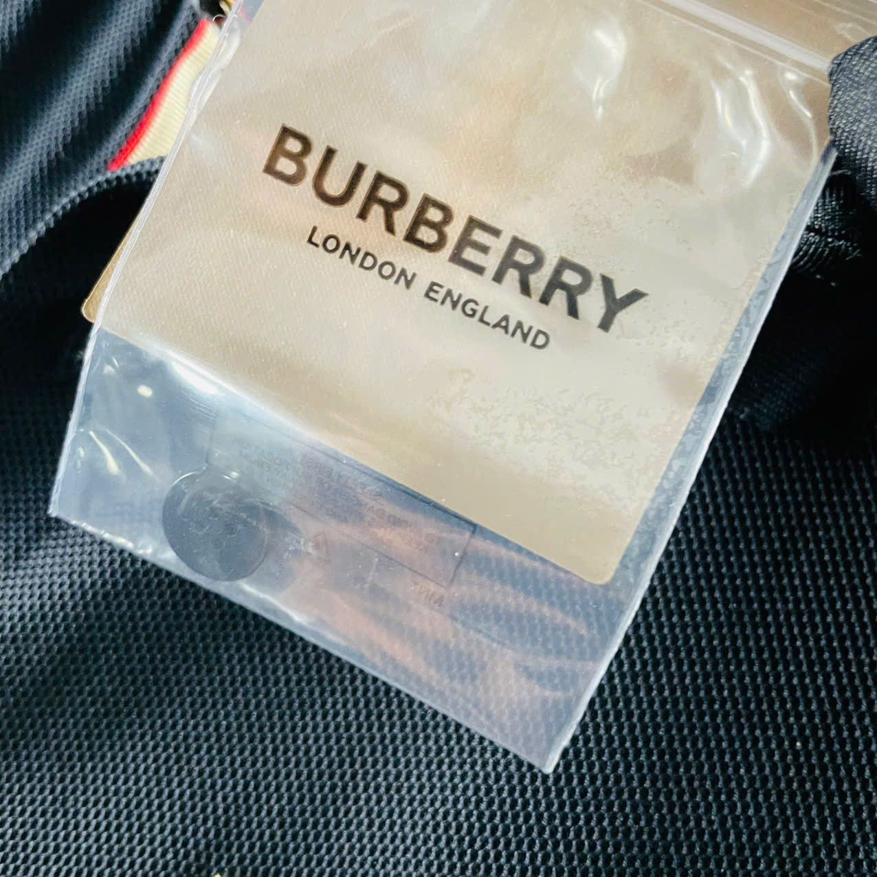 Burberry BURBERRY POLO Size US S / EU 44-46 / 1 - 16 Thumbnail