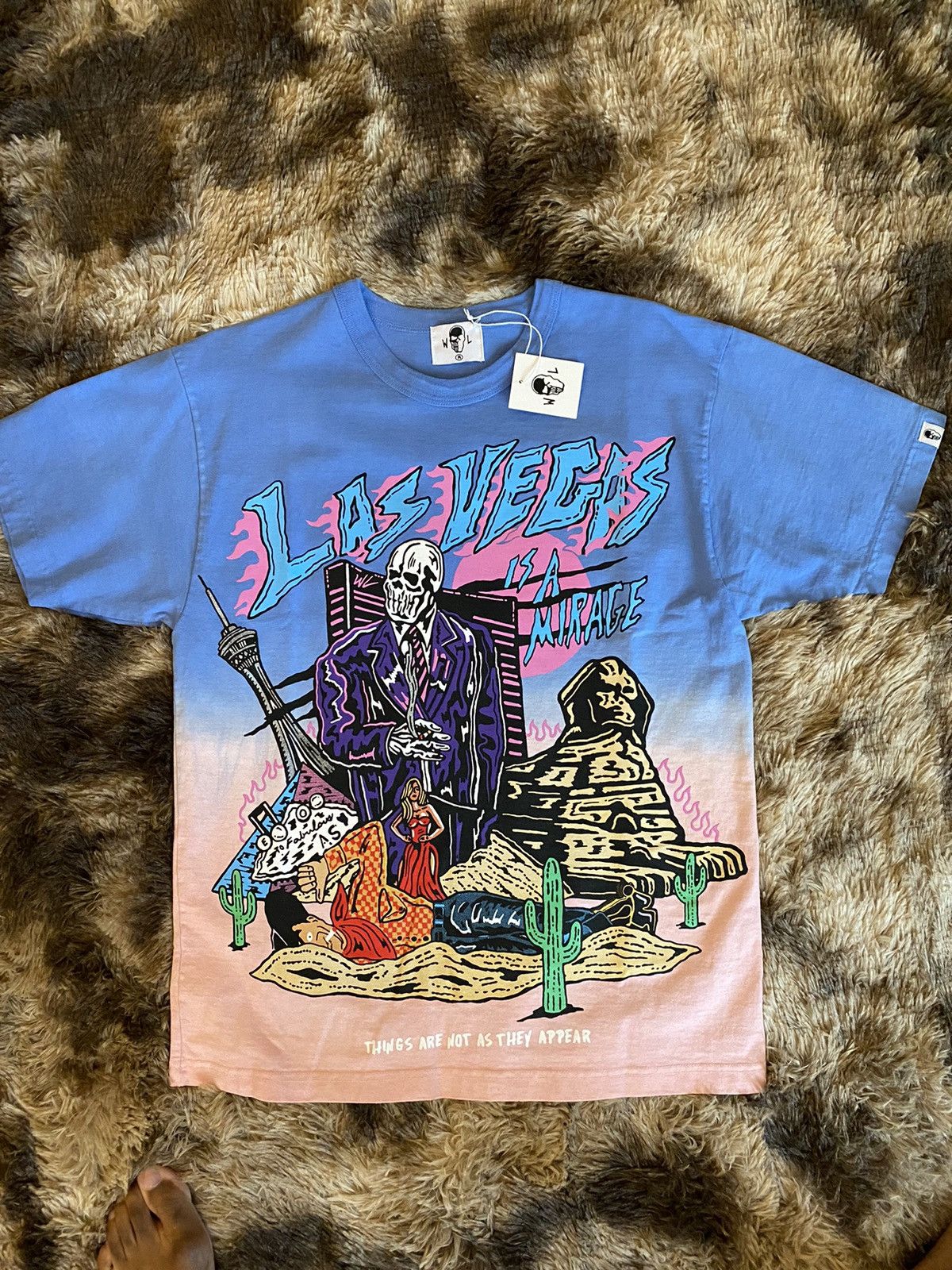 Warren Lotas Warren Lotas Las Vegas is a Mirage Ombre T-Shirt (M) | Grailed