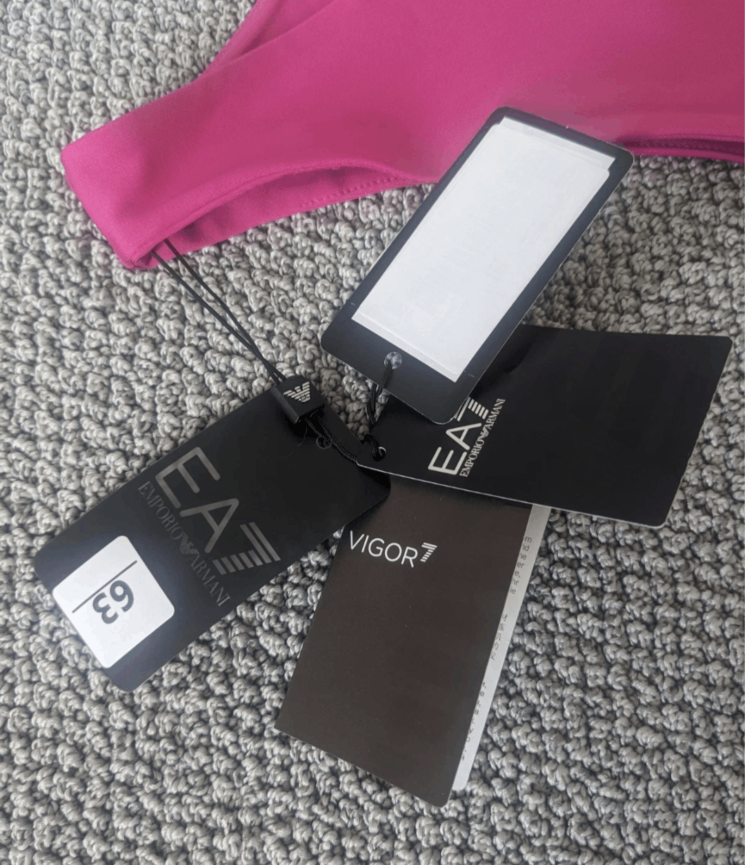 Emporio Armani Emporio Armani EA7 Athleisure Top VIGOR7 with Cut Out Size M / US 6-8 / IT 42-44 - 7 Thumbnail