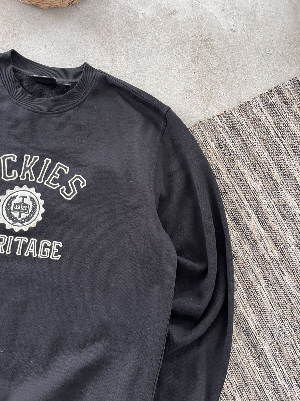 Dickies Vintage Dickies Black Sweatshirt Big logo Sk8 Basic Size US L / EU 52-54 / 3 - 5 Thumbnail