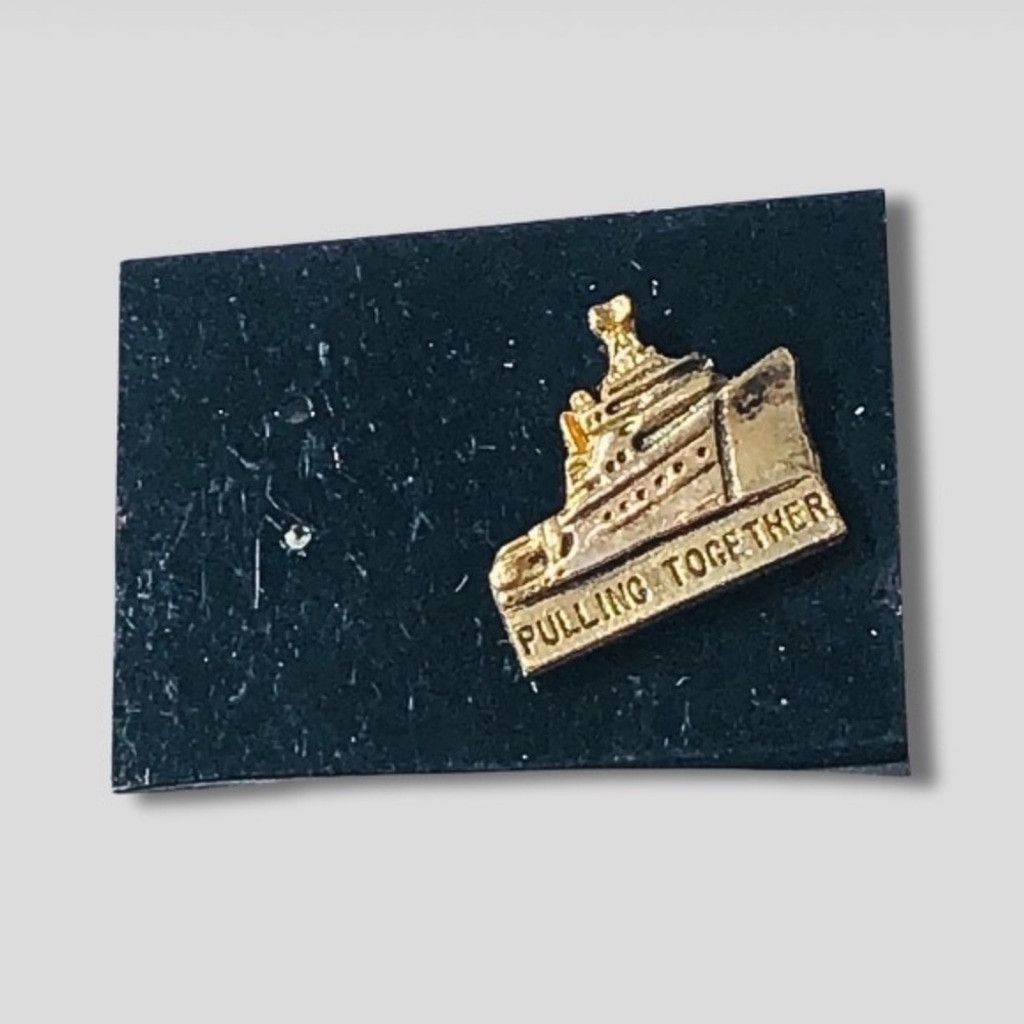 Vintage Vintage Cruise Ship Lapel Pin Butterfly Clutch Gold-Tone OS Size ONE SIZE - 1 Thumbnail