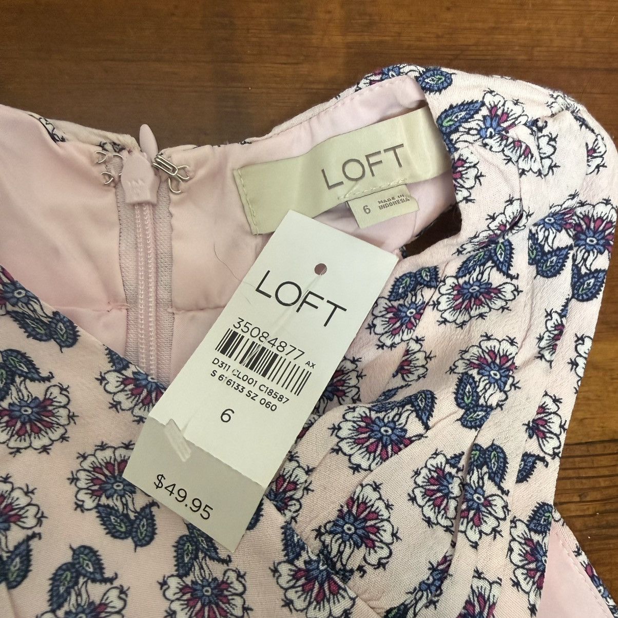 Loft LOFT Pink Halter Peplum Top with Blue Floral Print Size M / US 6-8 / IT 42-44 - 4 Thumbnail