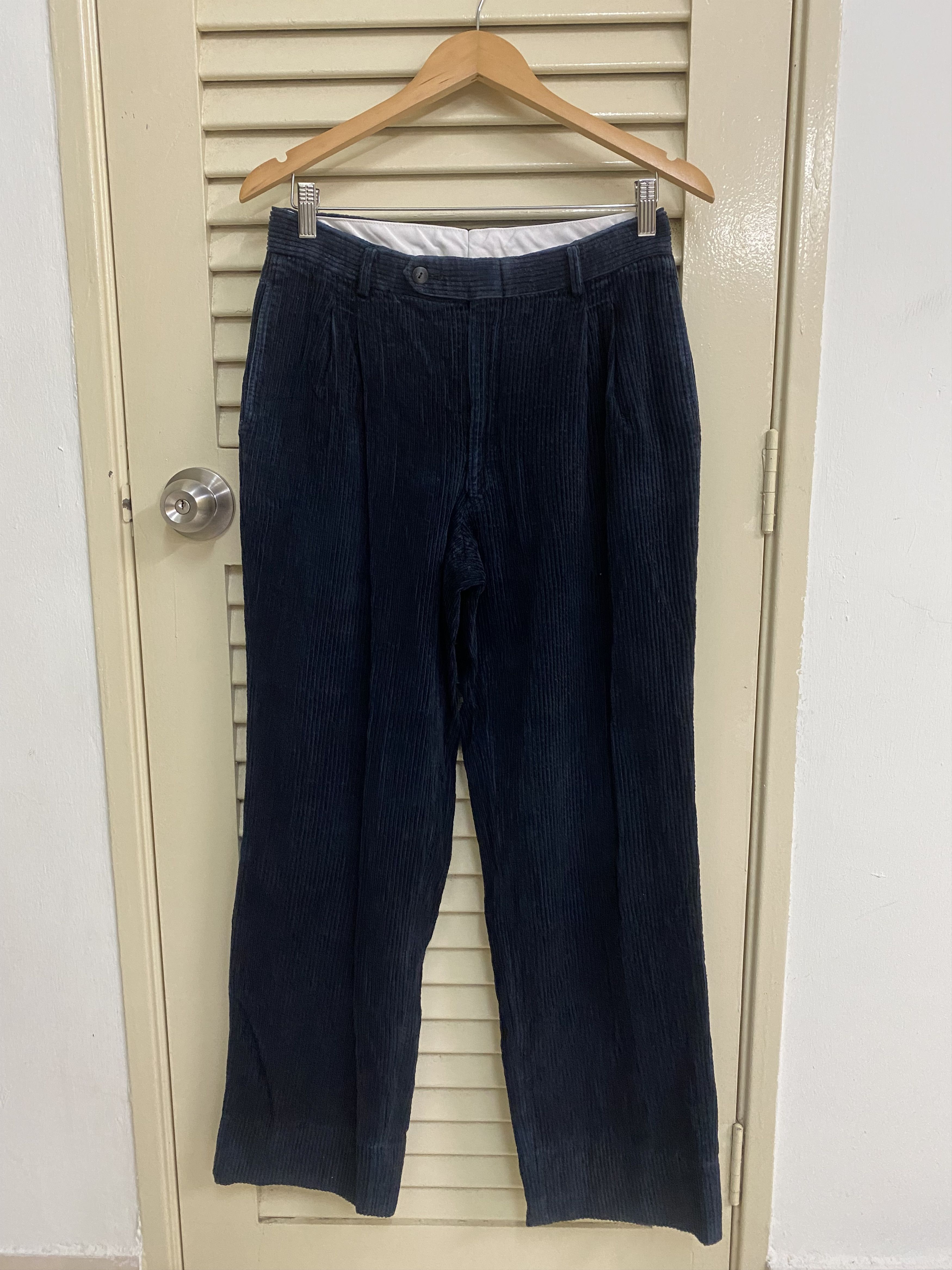 Moschino Vintage Moschino Wide Leg Corduroy Trouser Pants Size US 29 - 1 Thumbnail