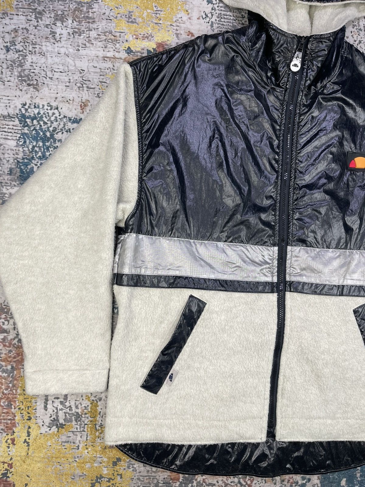 Ellesse Vintage Ellesse Reflective Hybrid Fleece Back Spell Out Size US L / EU 52-54 / 3 - 8 Thumbnail