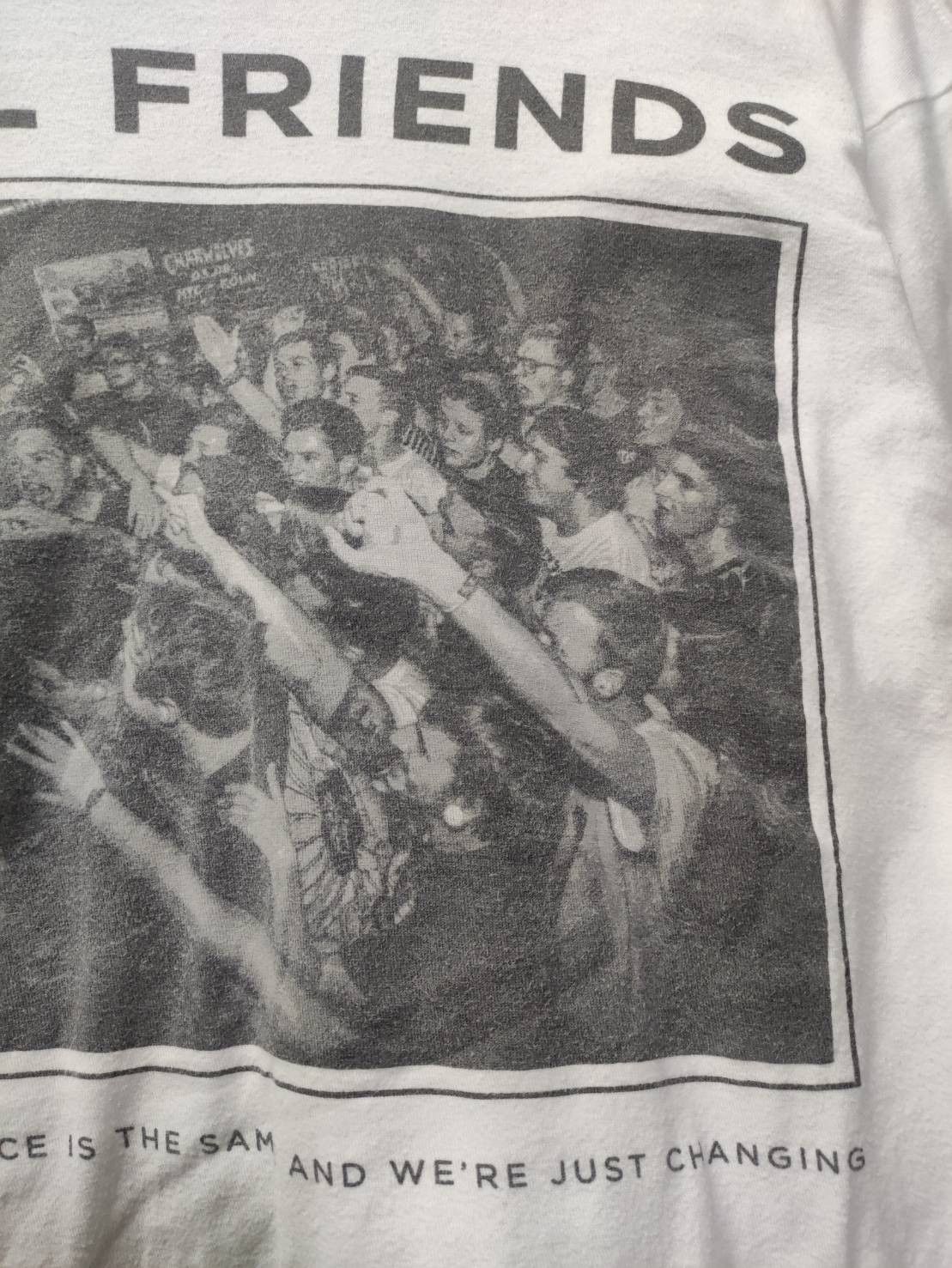 Band Tees Real Friends " Concert Crowd Maybe This Place is the Same " Size US XL / EU 56 / 4 - 4 Thumbnail