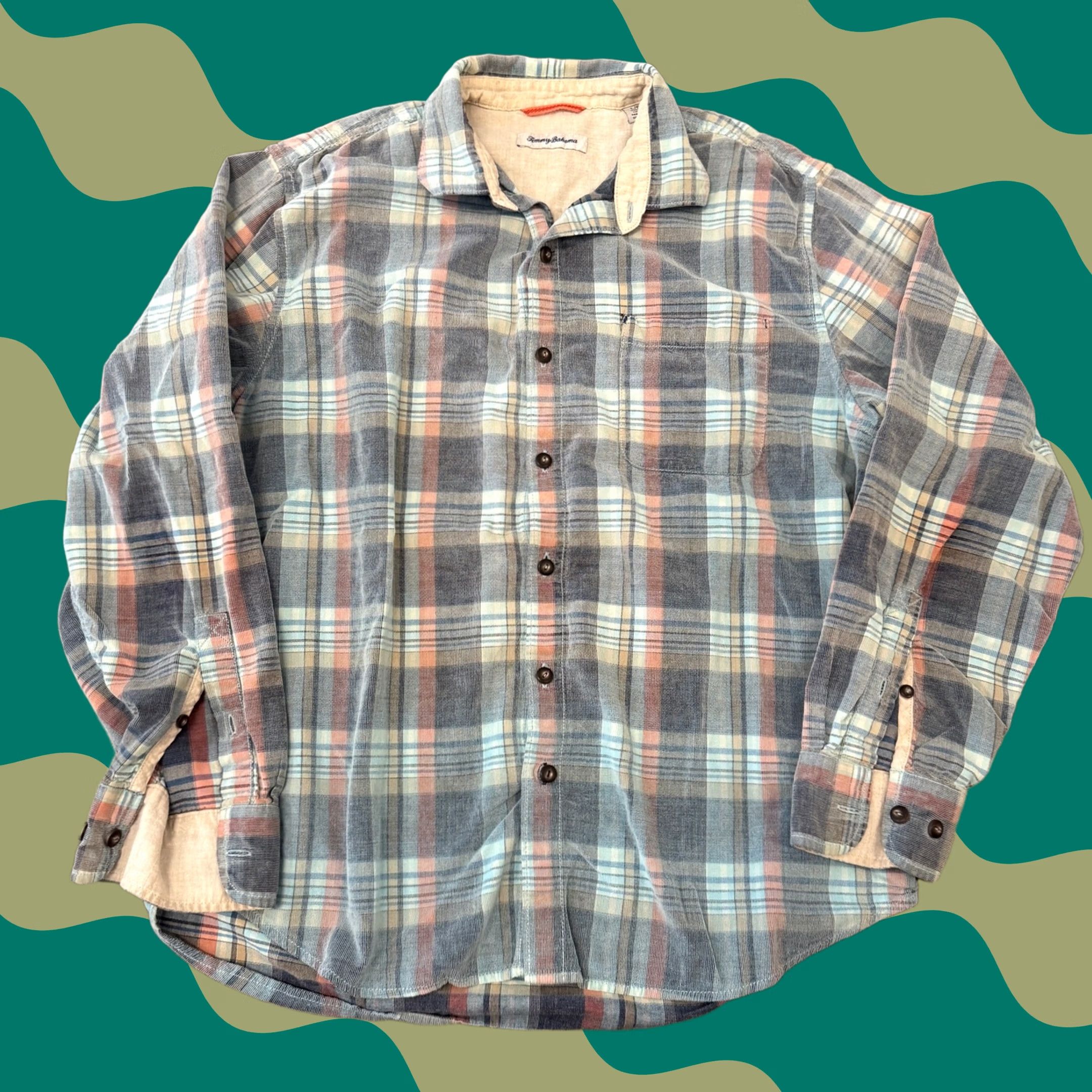 Vintage VINTAGE Tommy Bahama Soft Muted Plaid Blue Red Longsleeve Flannel L Shirt Women M Blue Red Plaid 90s Size M / US 6-8 / IT 42-44 - 1 Thumbnail