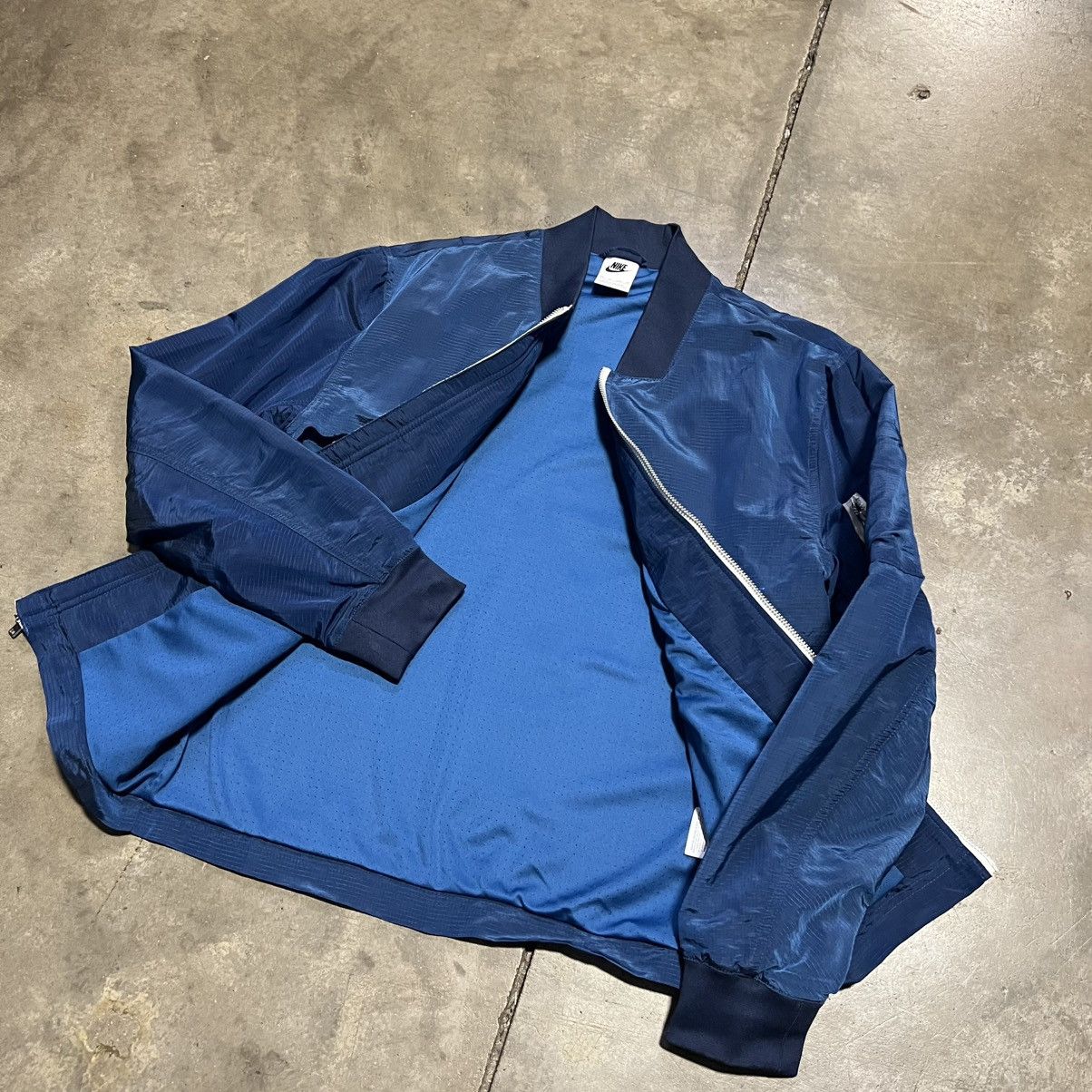 Nike Nike Sportswear Essentials Lined Jacket Bomber Lightweight Size US XS / EU 42 / 0 - 7 Thumbnail