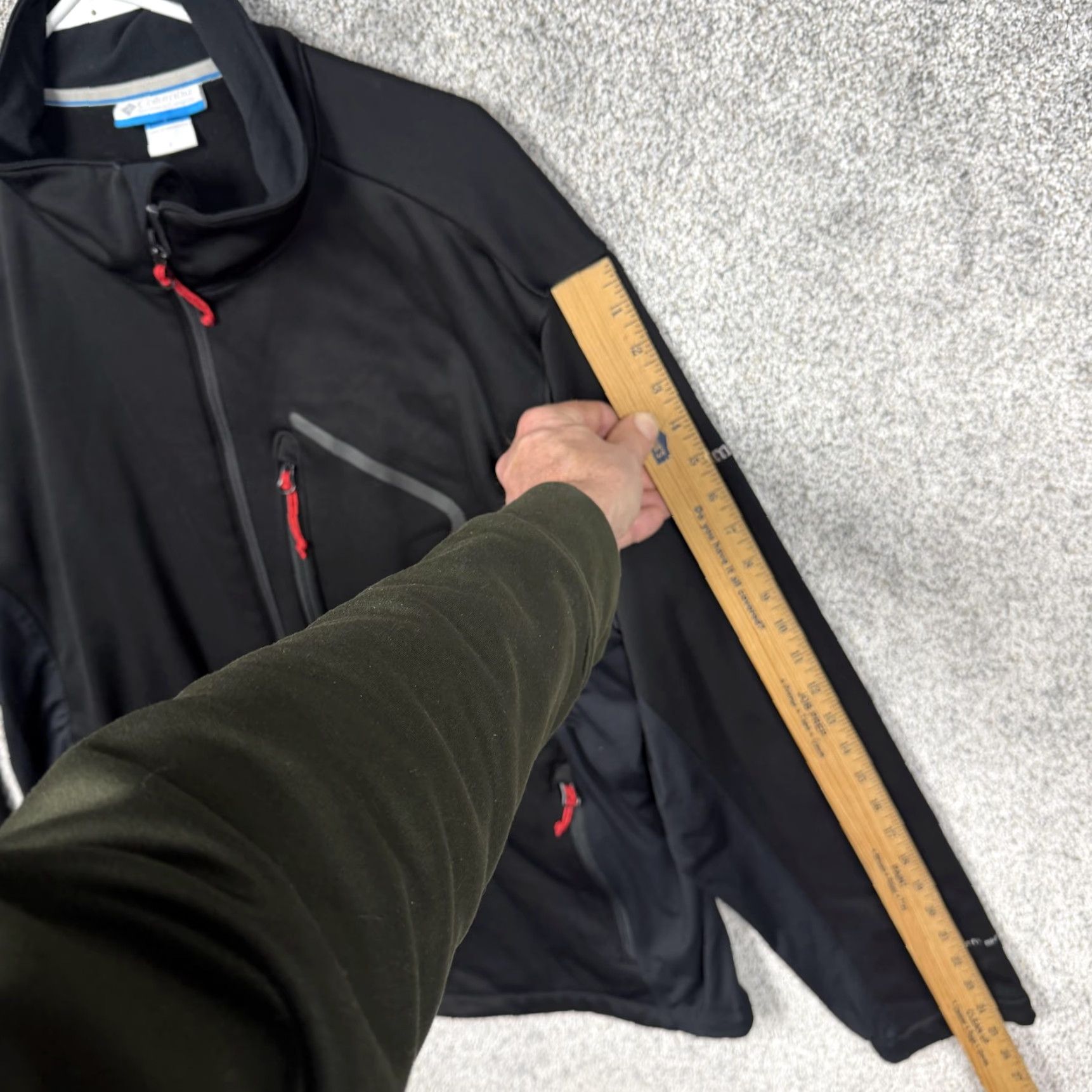 Vintage Columbia Mens Jacket L Black Omni-Shield Softshell Zip Hiking Gorpcore Size US L / EU 52-54 / 3 - 3 Thumbnail