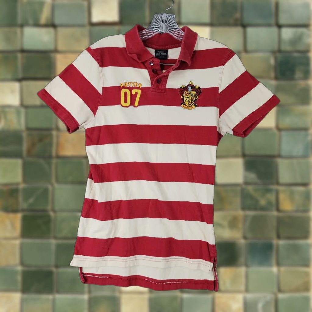 Vintage VINTAGE Harry Potter Quidditch Jersey Polo Shirt Red Striped Size S Mens Size US S / EU 44-46 / 1 - 1 Thumbnail
