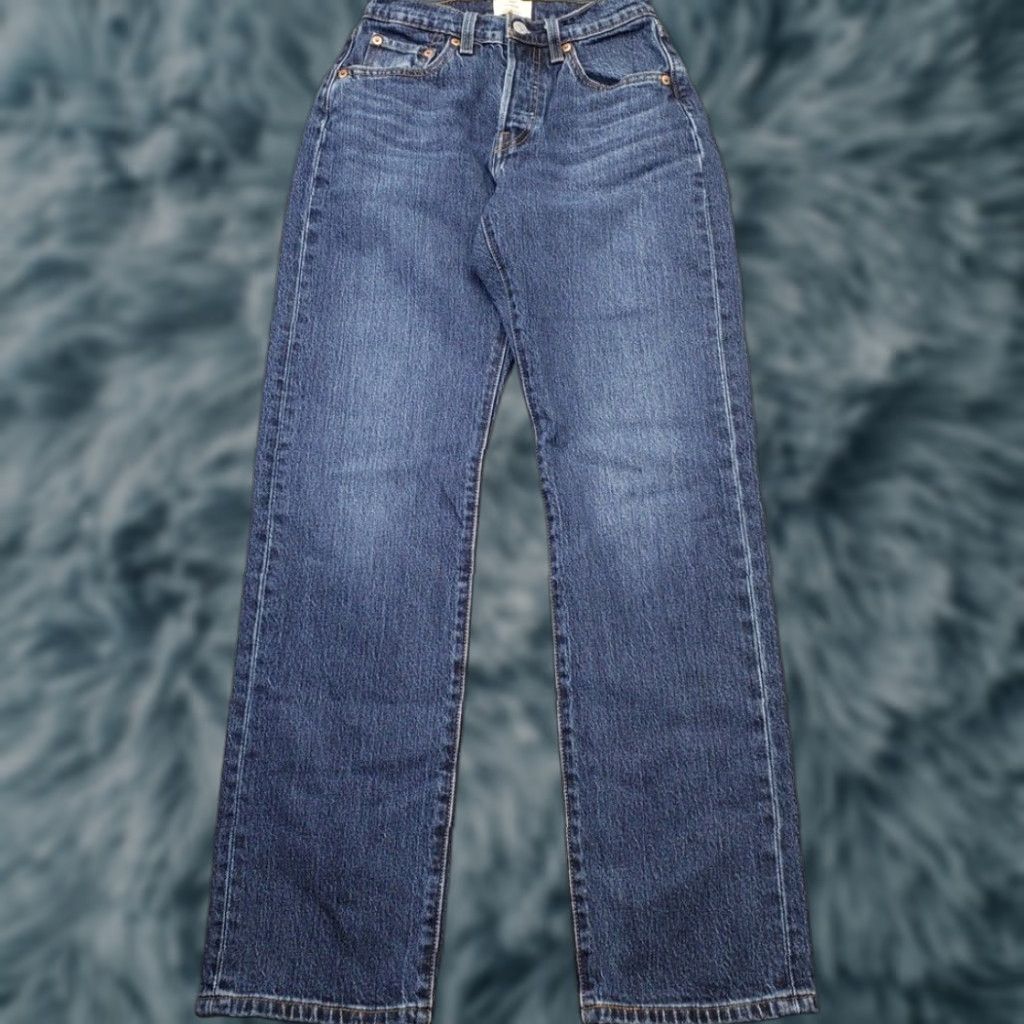 Levi's Levi's 501 Curve Jeans Womens 24x30 Blue Denim Stretch Straight Leg Button Fly Shirt Jeans? Size 42" / US 20 - 1 Thumbnail