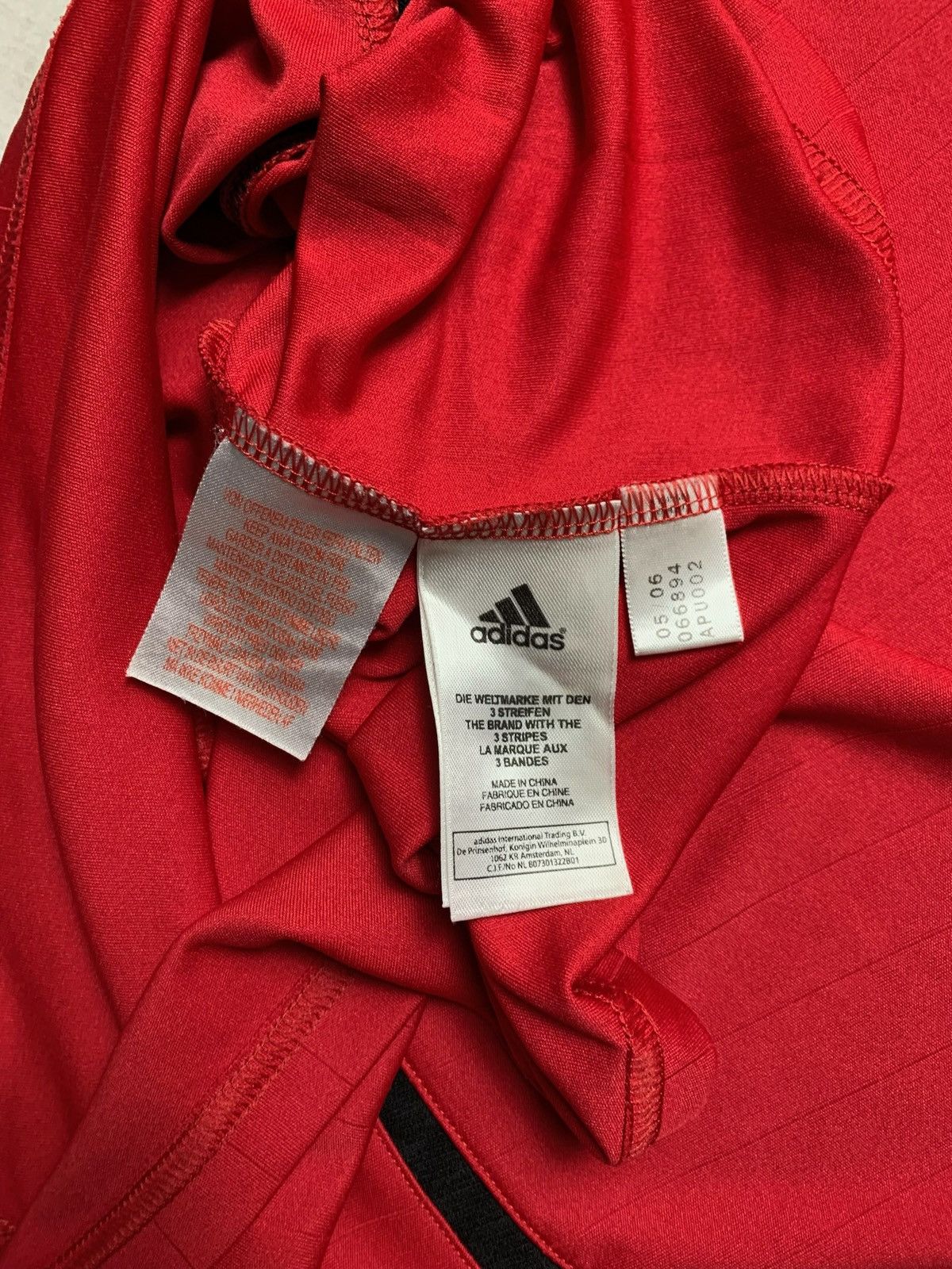 Adidas × Vintage Vintage adidas Deutschland red soccer jersey rare S Size US S / EU 44-46 / 1 - 6 Thumbnail