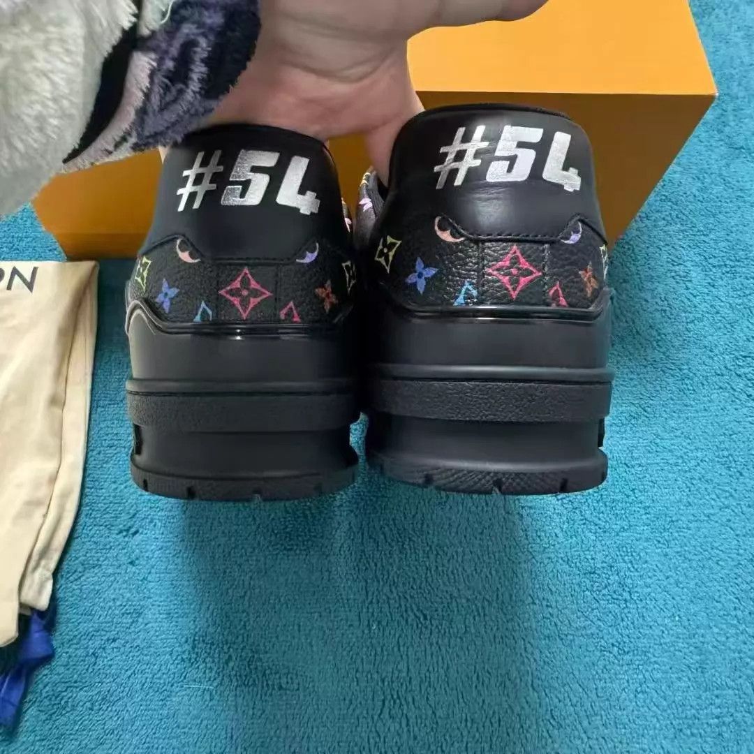 Louis Vuitton Murakami x LV Rainbow Logo Allover Low Trainer Black Size US 8 / IT 38 - 4 Thumbnail