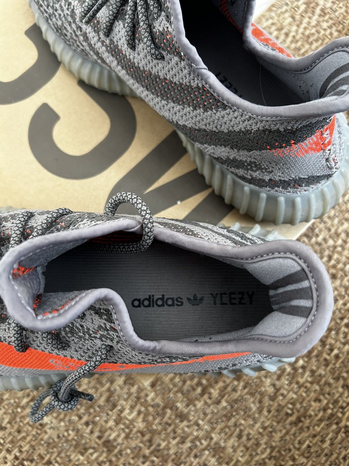 Yeezy Yeezy Boost 350 Beluga v2 Size US 9.5 / EU 42-43 - 5 Thumbnail