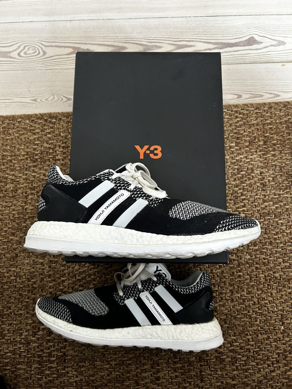 Y-3 Y-3 PureBoost ZG Knit Size US 9.5 / EU 42-43 - 1 Thumbnail
