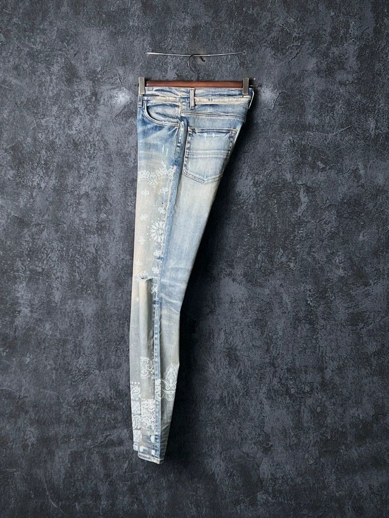 Amiri Amiri Blue totem printed jeans Size US 31 - 7 Thumbnail