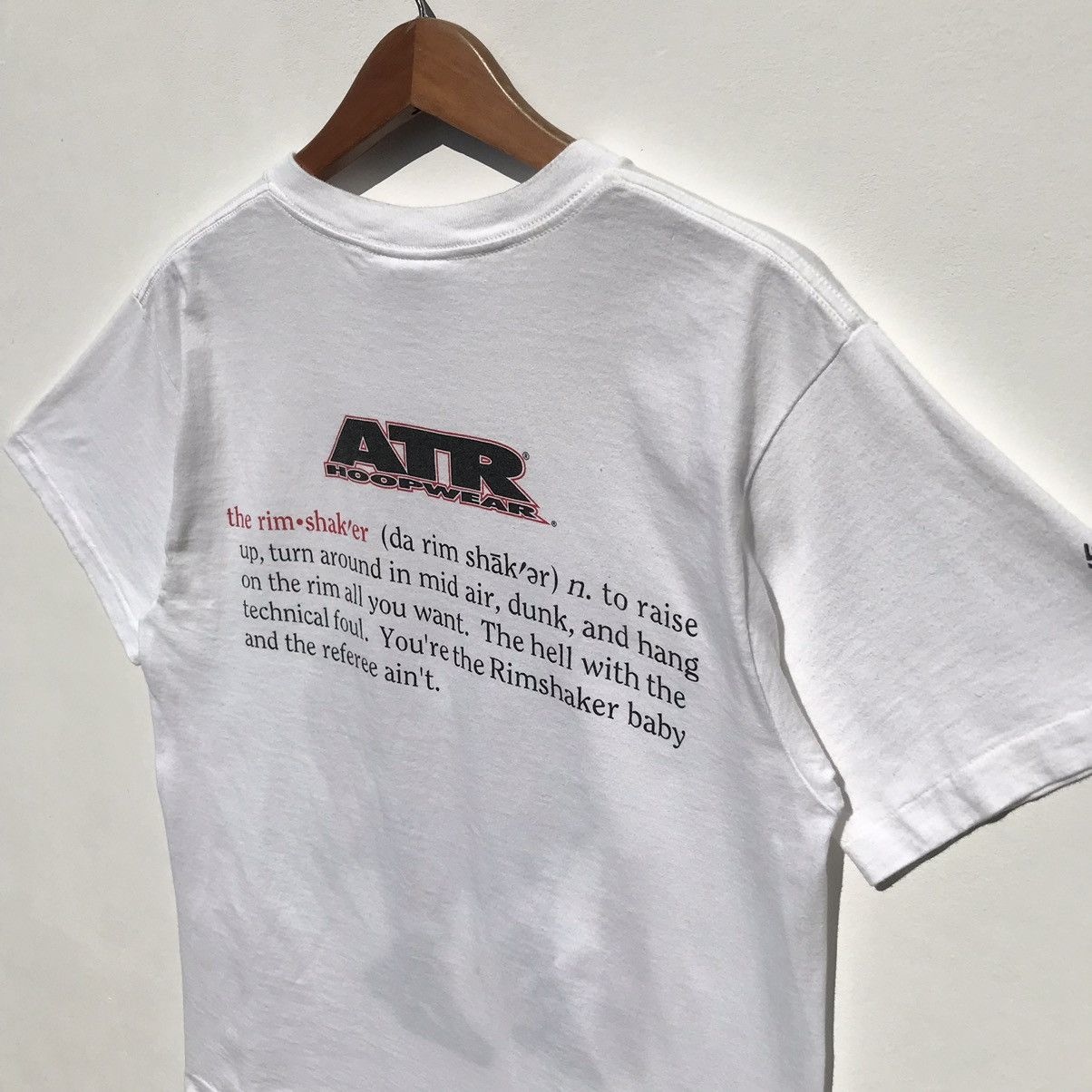 Reebok × Vintage Vintage 90s Reebok The Rim Shaker Nba Shirt Size US M / EU 48-50 / 2 - 8 Thumbnail