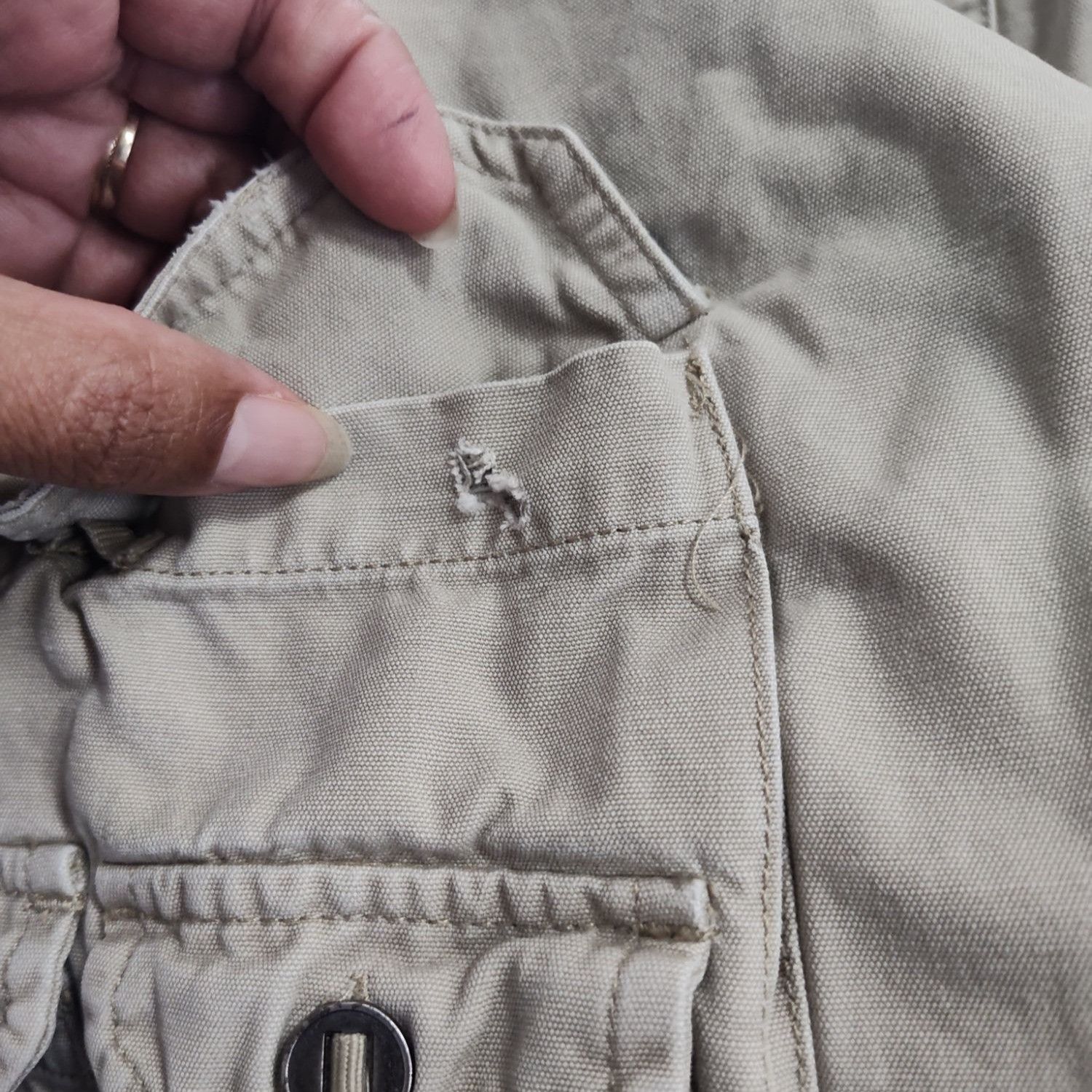 Point Zero Point Zero Cargo Shorts Men Size 38 Khaki Tan Broken-in Size US 38 / EU 54 - 17 Thumbnail