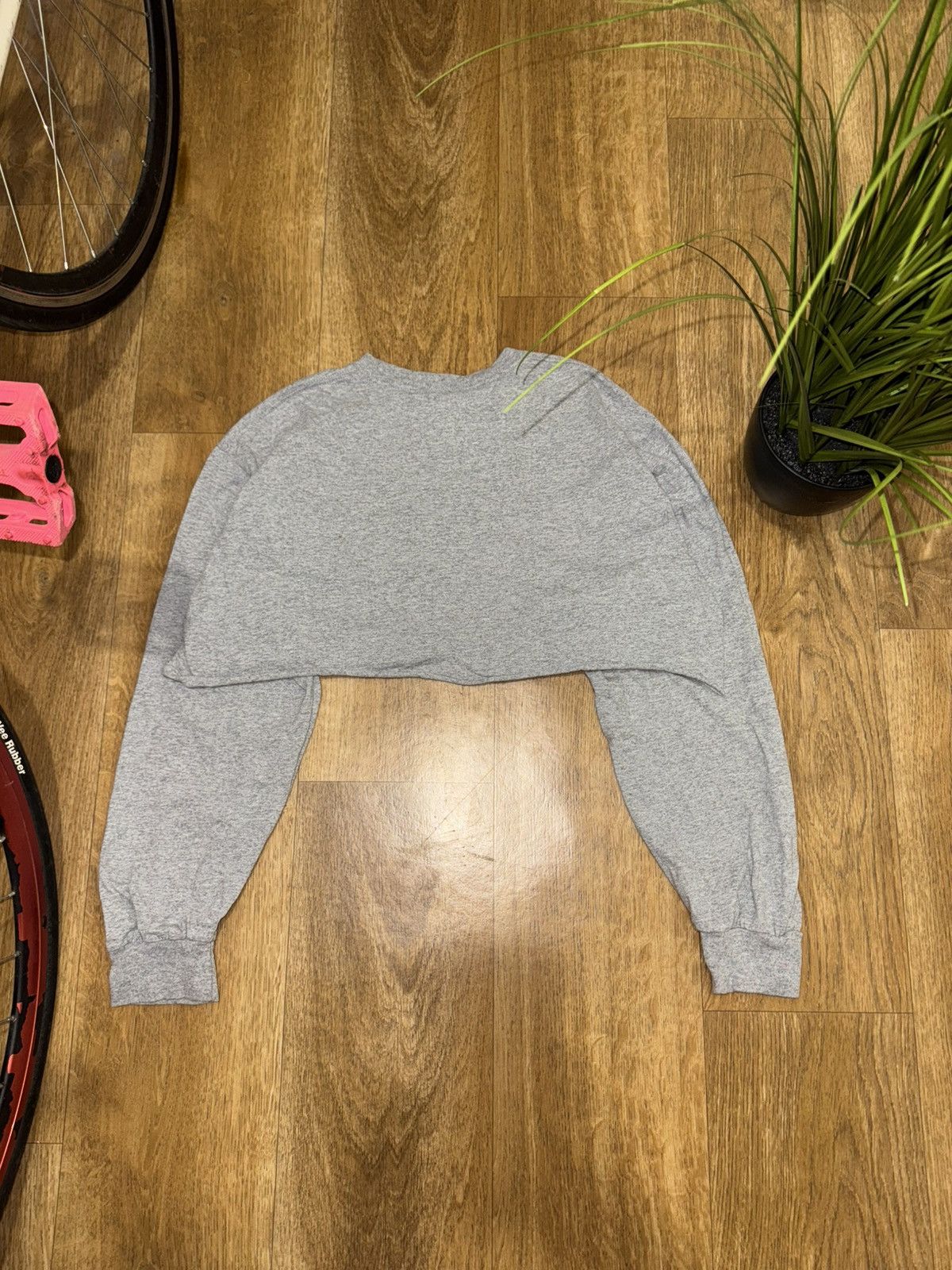 Supreme SUPREME WMNS ARABIC LOGO CROPPED LONG SLEEVE Size US L / EU 52-54 / 3 - 5 Thumbnail