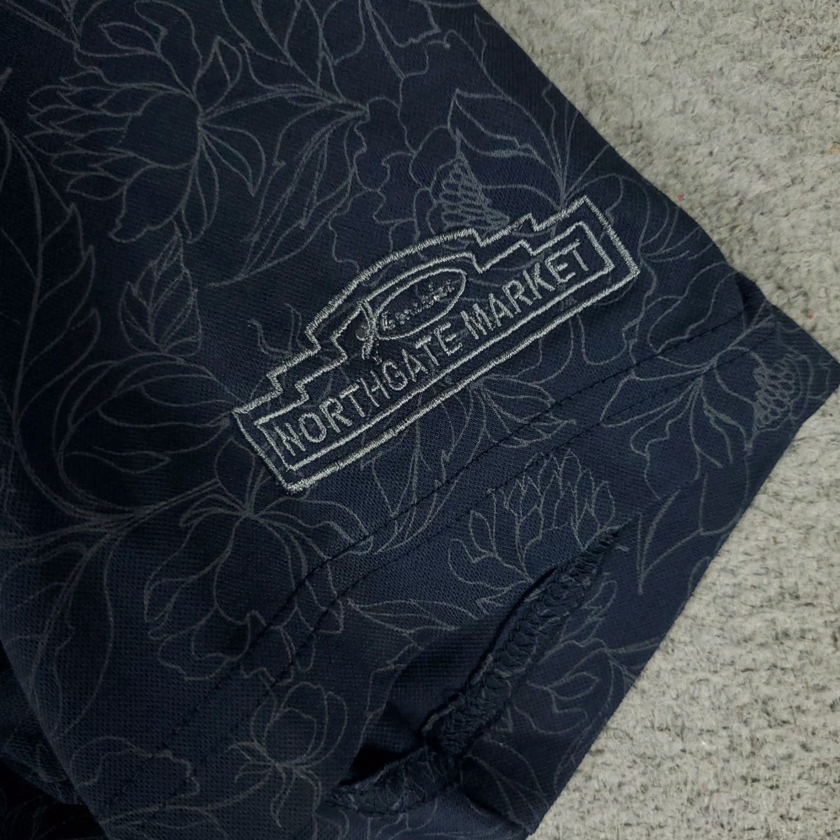 TravisMathew Travis Mathew Polo Shirt Mens Size Medium Blue Floral Golf Short Sleeve Size US M / EU 48-50 / 2 - 3 Thumbnail