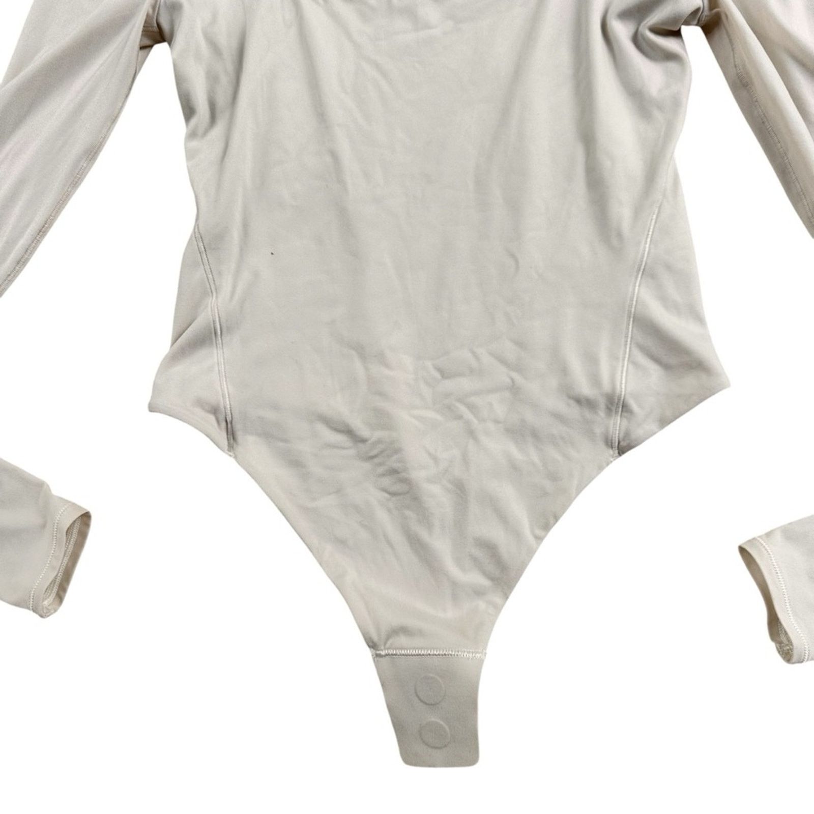 Lululemon Lululemon Wundermost Nulu Square Neck Long Sleeve Bodysuit Size S / US 4 / IT 40 - 10 Thumbnail