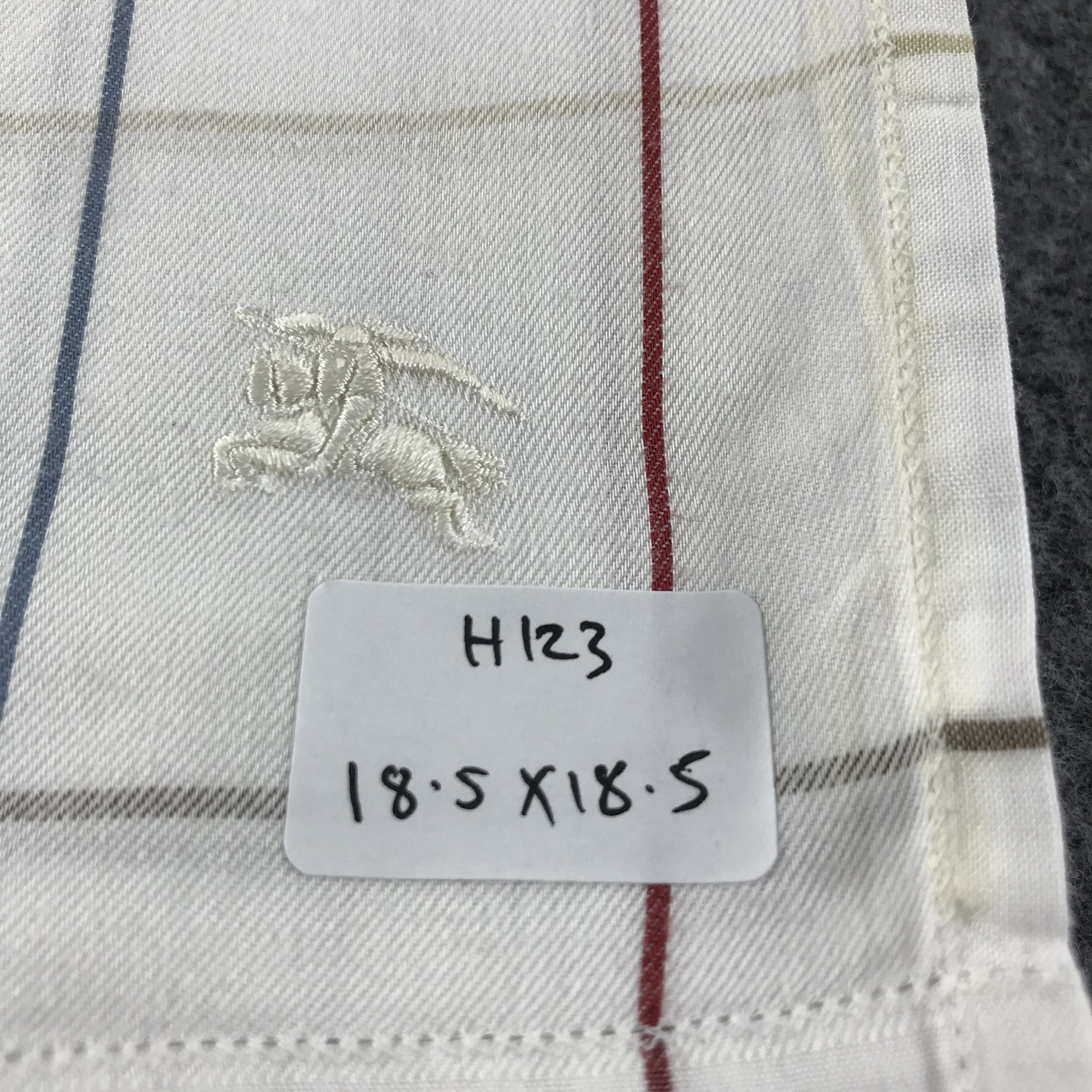 Burberry Burberry Handkerchief Neckerchief Bandana H123 Size ONE SIZE - 9 Thumbnail