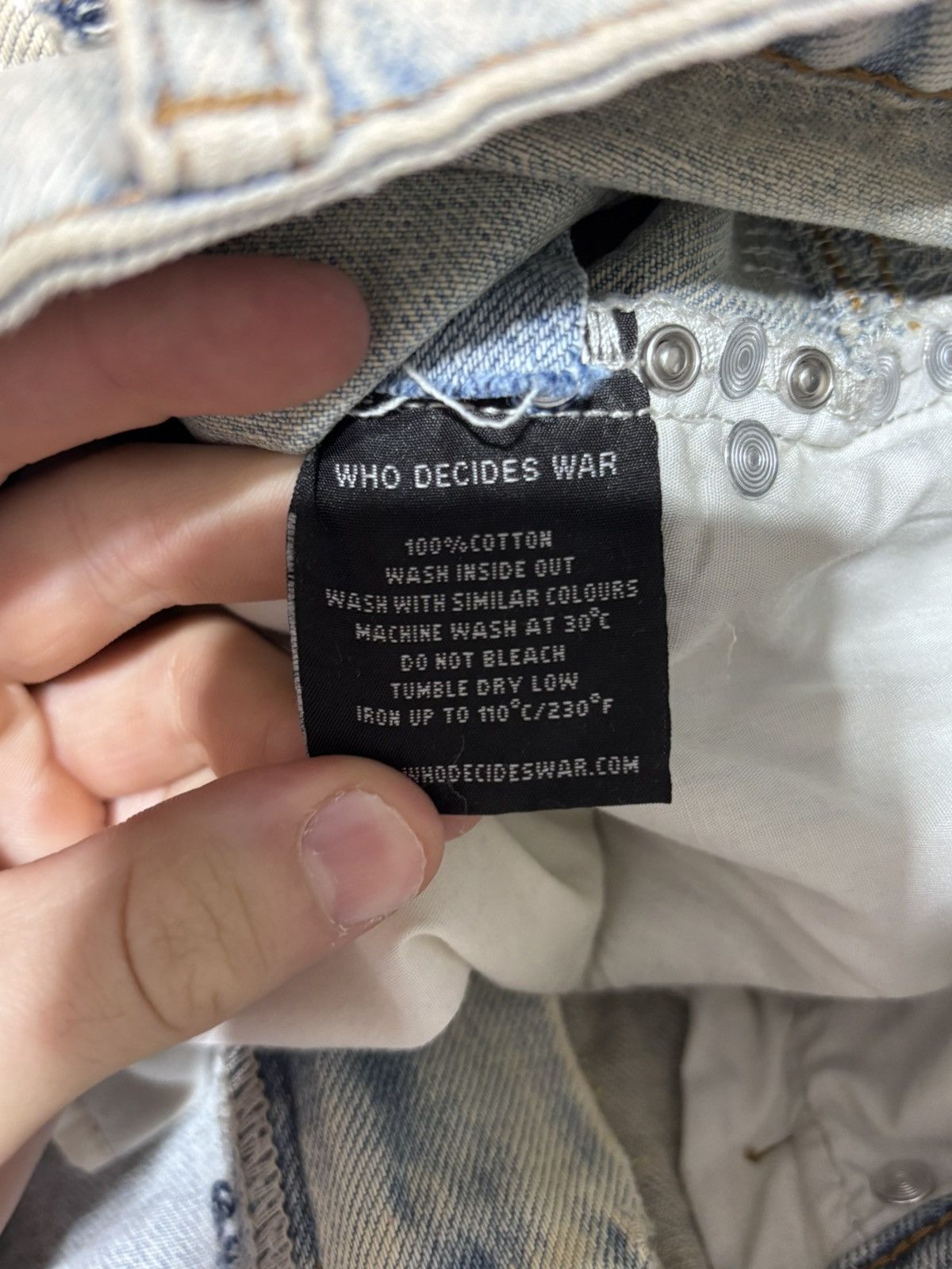 Who Decides War Who Decides War Stud Distressed Denim With Side Embroidery Size US 32 / EU 48 - 7 Thumbnail