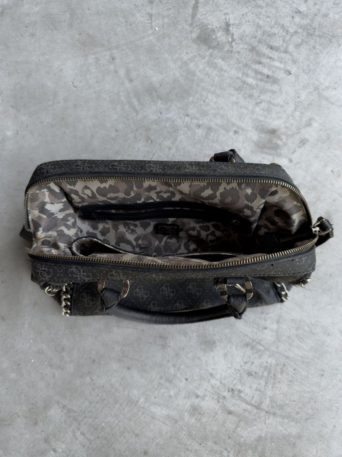 Guess VTG GUESS Logo Satchel with Chain-Trim and Charm Size ONE SIZE - 5 Thumbnail