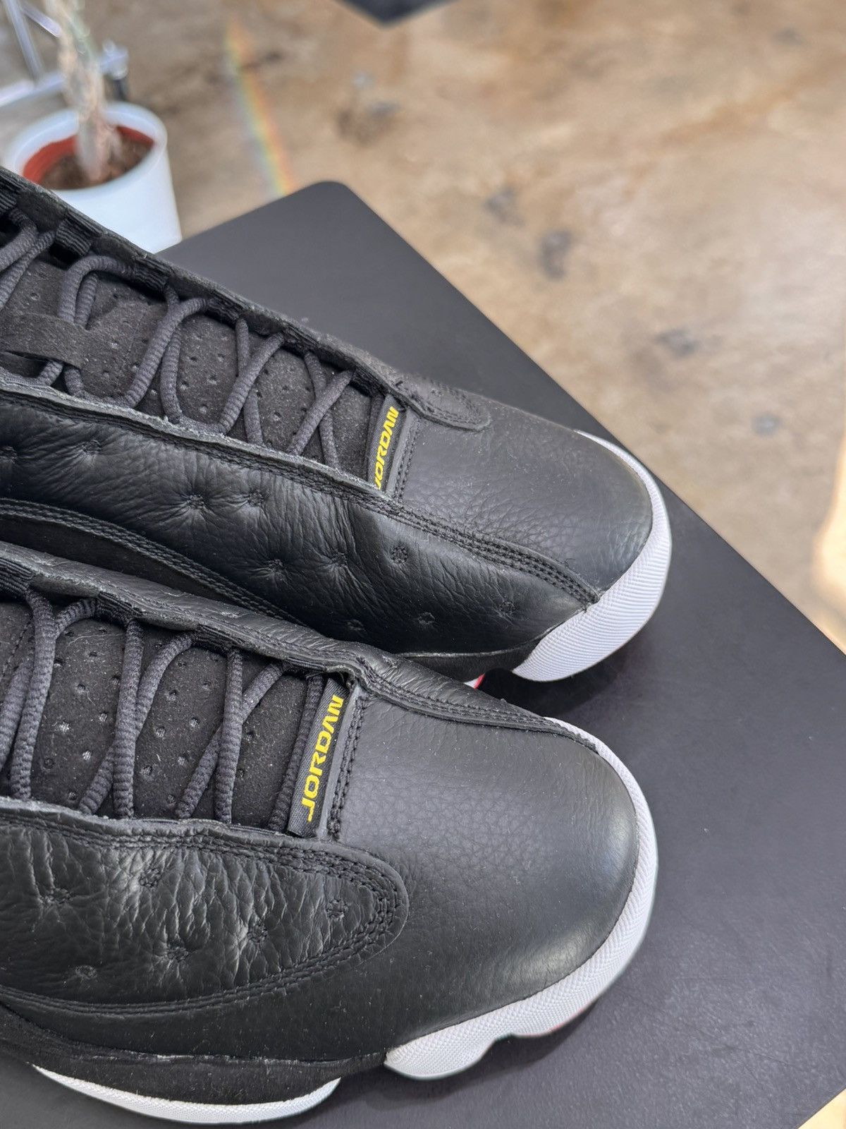 Jordan Brand Air Jordan 13 Playoffs Size 12.5 (2023) Size US 12.5 / EU 45-46 - 7 Thumbnail